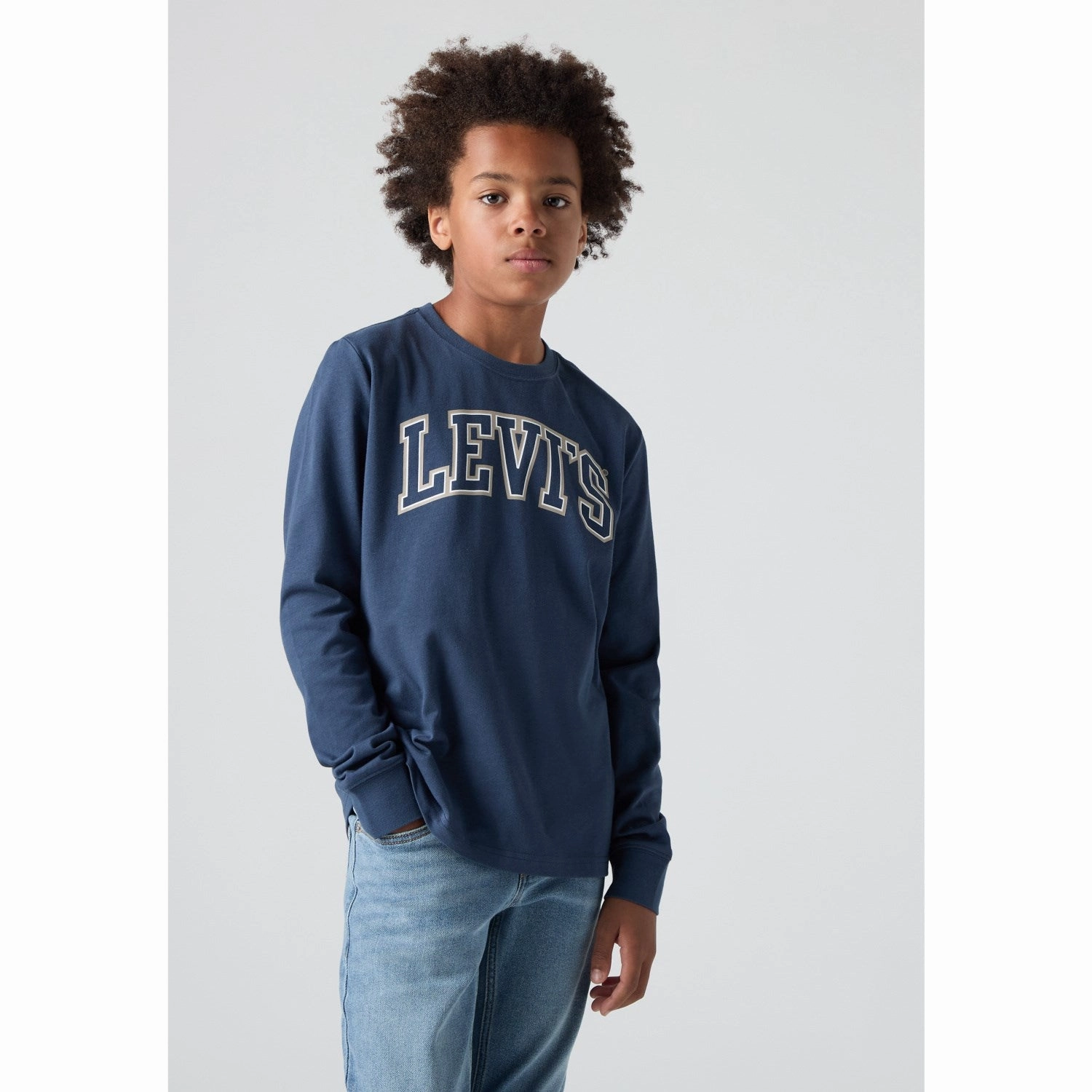 Weekend Style Levi's Big Dipper Collegiate Ls Tee