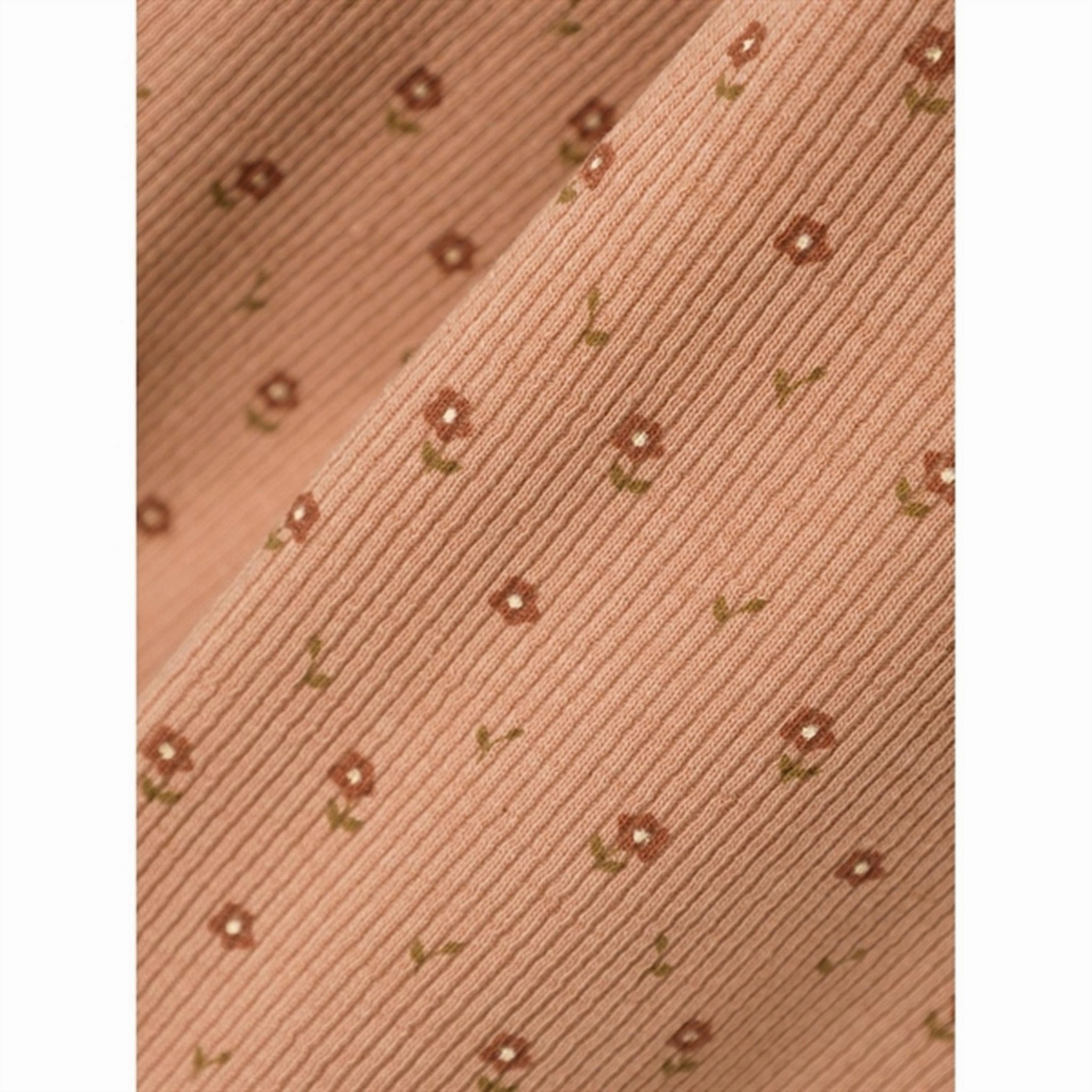 Effortless Style Lil'Atelier Nougat Gago Slim Blouse