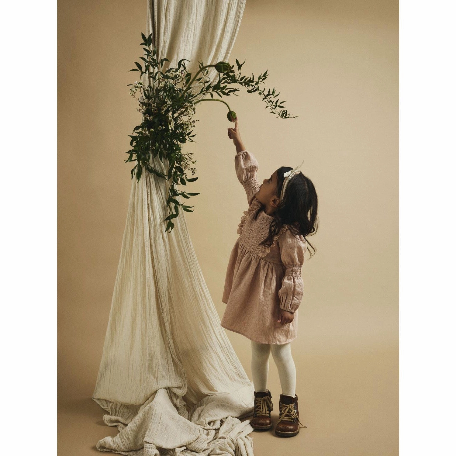 Lil'Atelier Rugby Tan Rosita Dress Pose Glow Simple Comfort