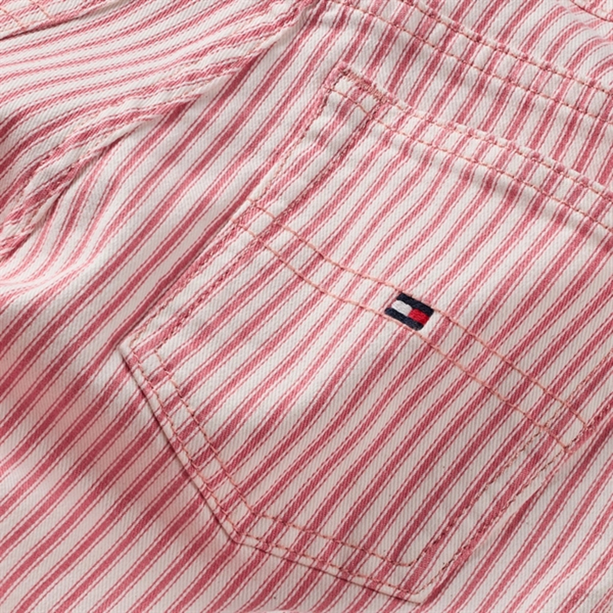Spring Mood Elegant City Walk Tommy Hilfiger Mabel Railroad Stripe Jeans Pinkstripe