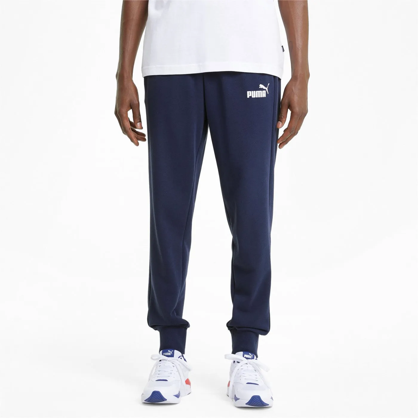 Puma Pantalone Sportivo da uomo ESS Logo TR cl 586716 06 blu Movement Ease Tapered Leg Design
