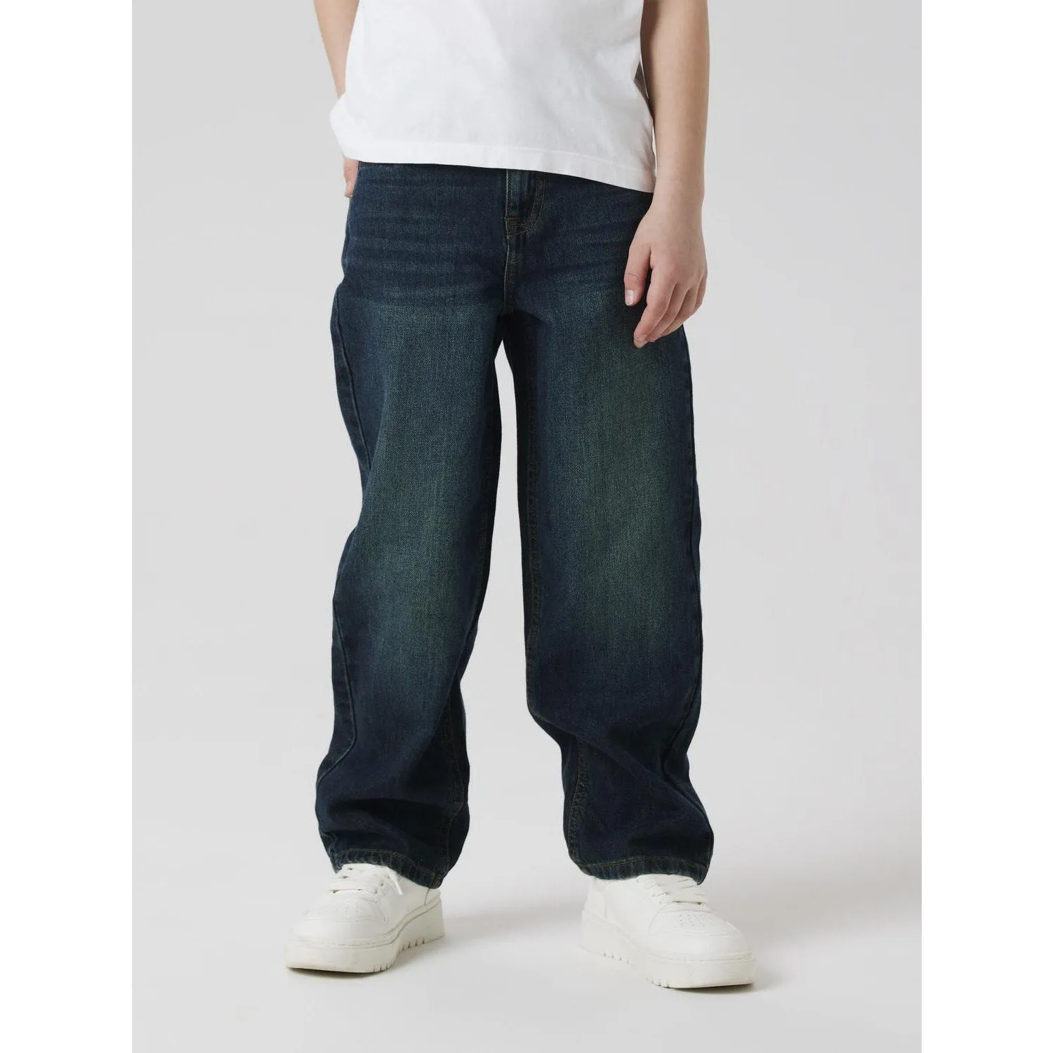 Weekend Getaway Luxury Beach Day Minimalist Traveler Gear Bold Look Name It Vintage Dark Blue Denim Nkmryan Straight Jeans 3418-Be Noos