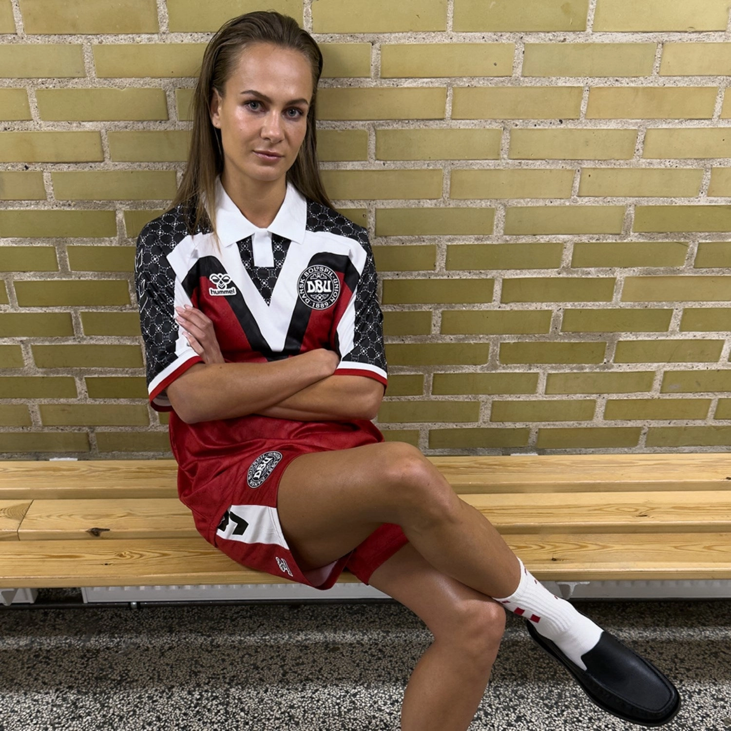 Elegant and Relaxed High-Quality Fabric Hummel Tango Red DBU x Rotate Woman 25 Home T-Shirt S/S Ki