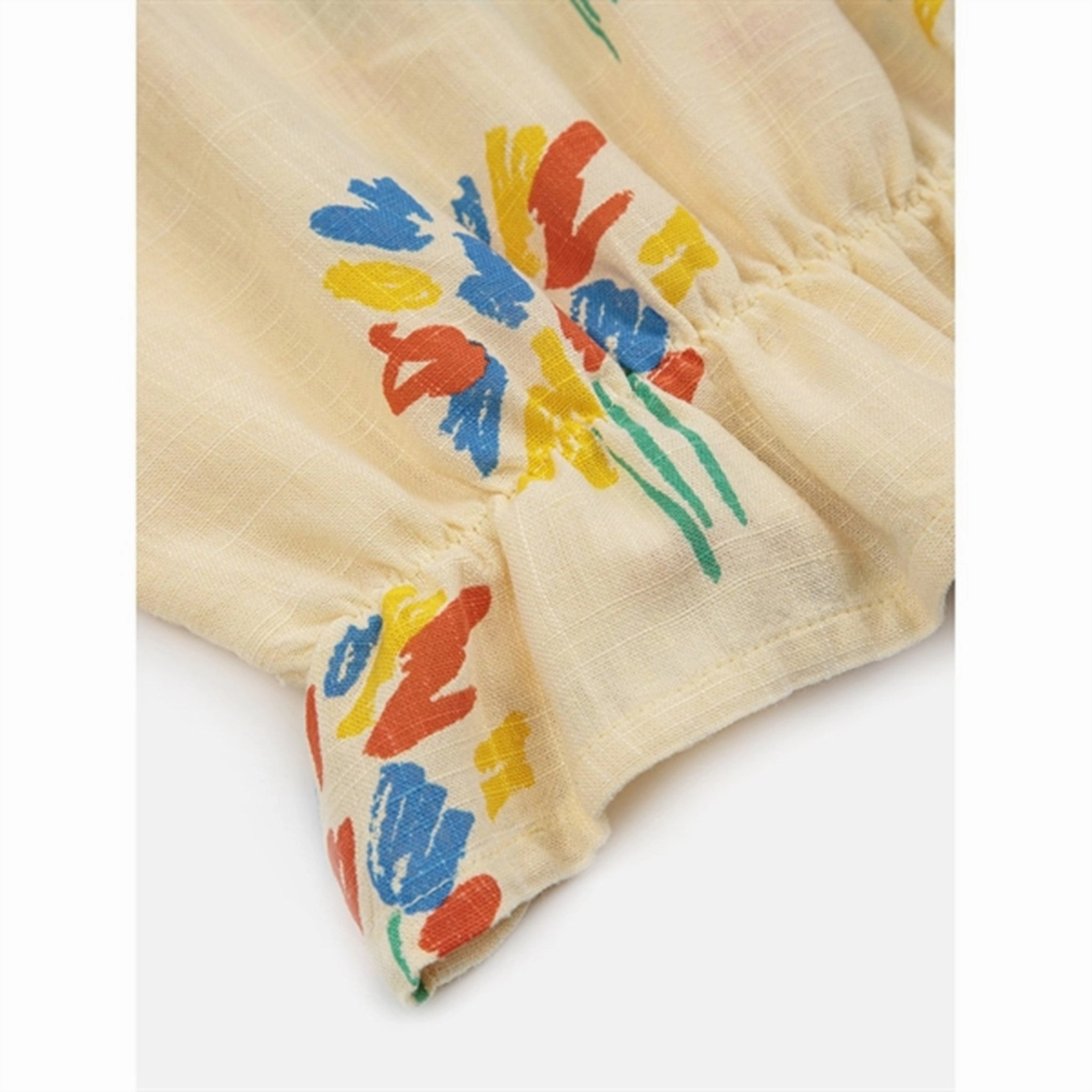 Travel Comfort Style Bobo Choses Fireworks All Over Woven Top Short Sleeve Light Yellow