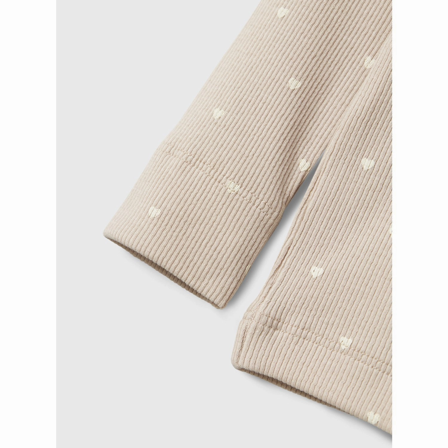 Weekend Vibes Lil'Atelier Gray Morn Heart Gago Slim Blouse Noos