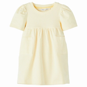 Feminine layered dress Red Carpet Name it Pineapple Slice Freja Dress