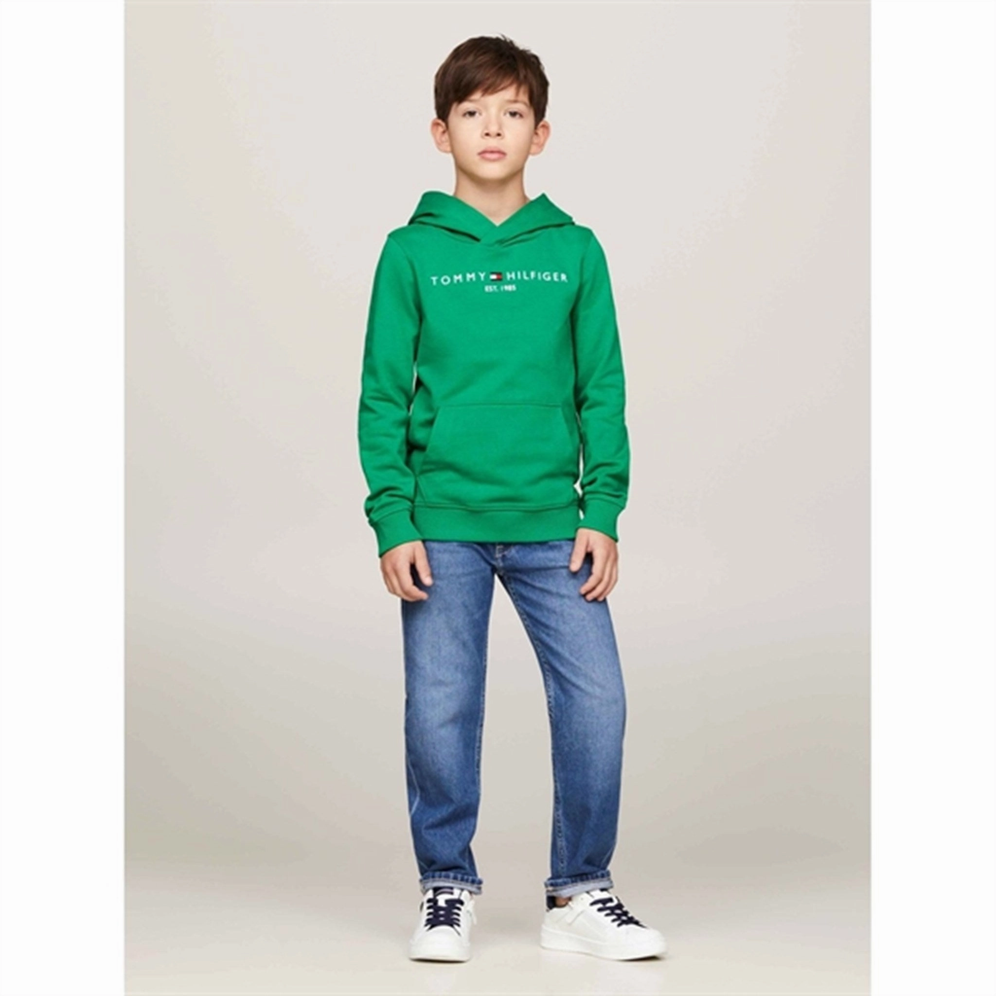 Tommy Hilfiger Essential Hoodie Olympic Green Stretchable Waistband Artistic expression
