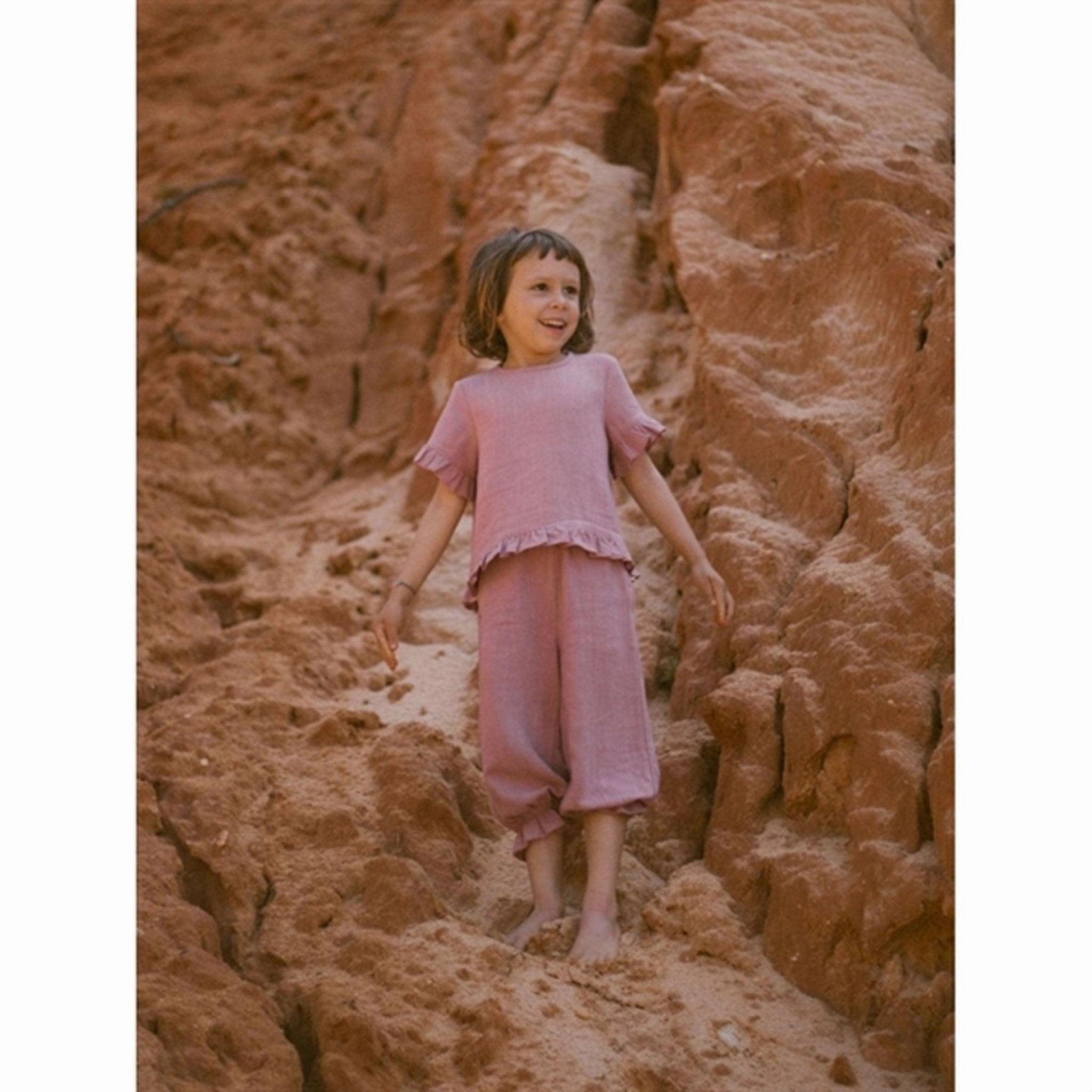 Lil'Atelier Nostalgia Rose Dolie T-shirt Tagless Comfort Casual Style Wear