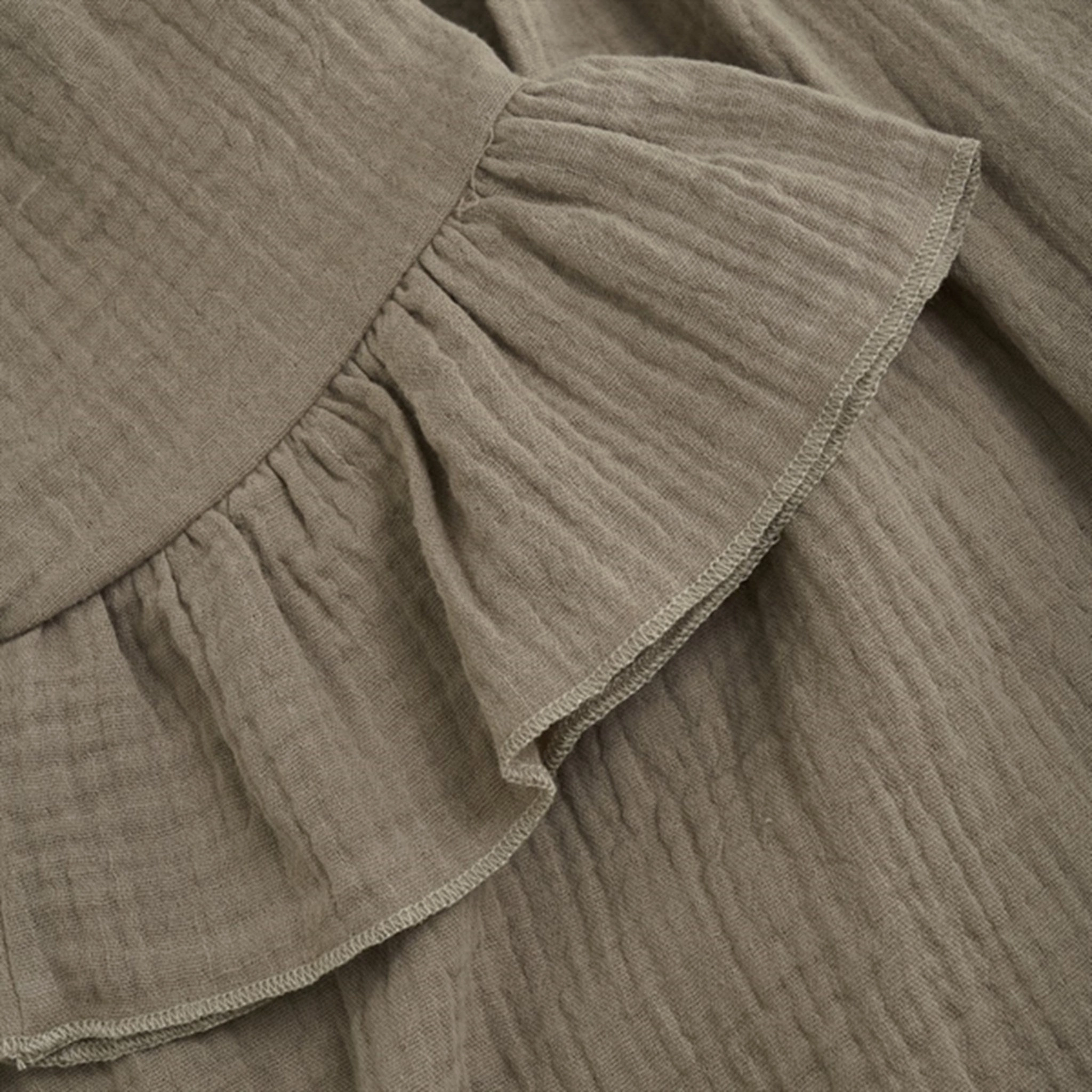 slim cut Subtle patterns Huttelihut Muslin Silver Sage Blouse