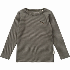 Sporty Look Bold Pattern Sofie Schnoor Forest Green Blouse