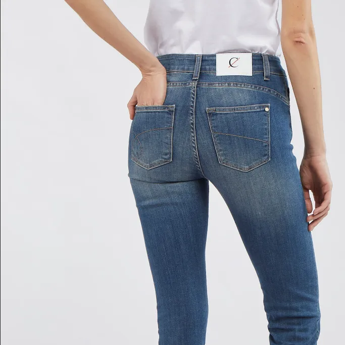 Rubberized grip WrinkleResistantMaterial Caf??Noir Pantalone jeans Denim Audrey Slim C7JJ3060 B007 blu medio chiaro