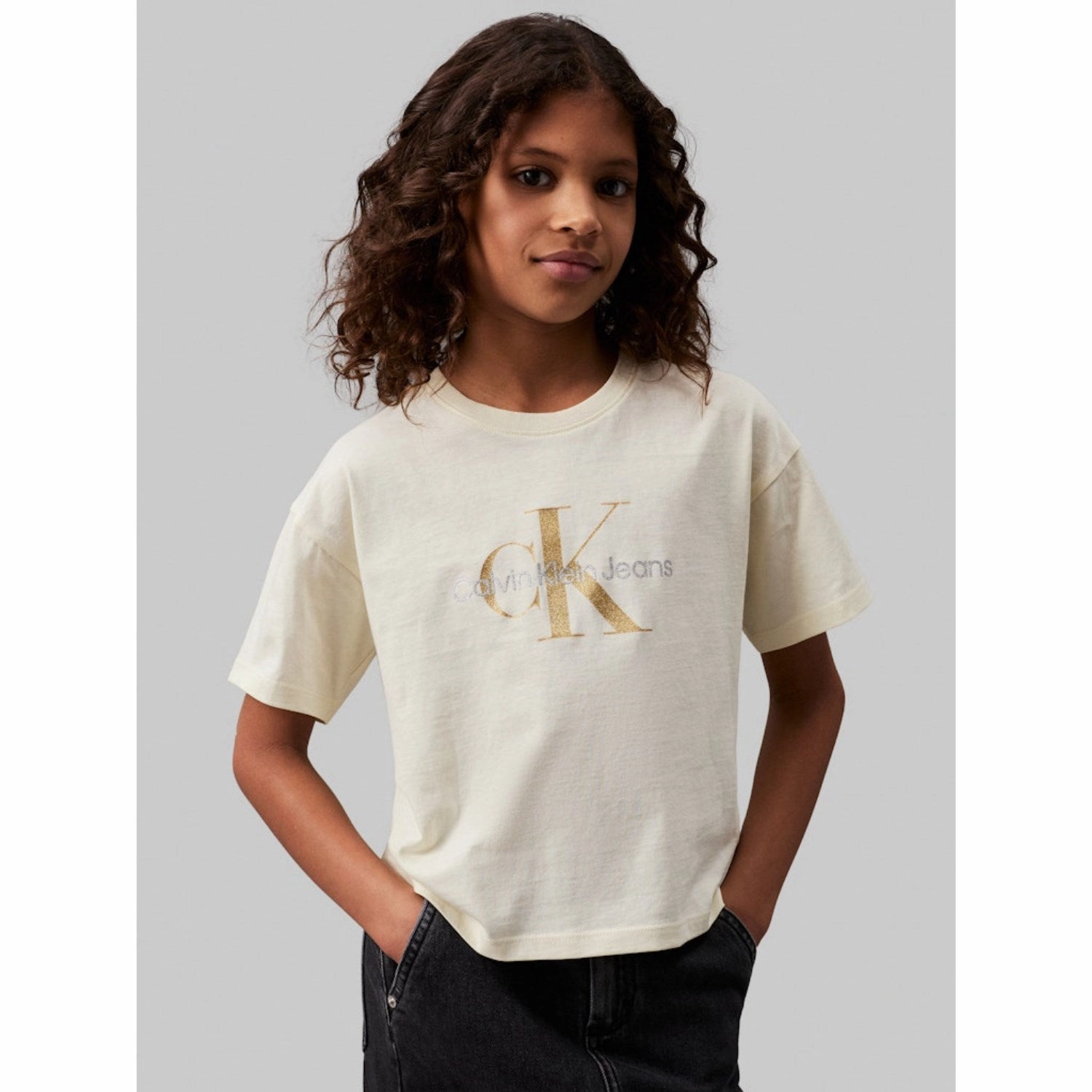Light Style Trend Calvin Klein Afterglow Glitter MonAndram Boxy Tee Ss