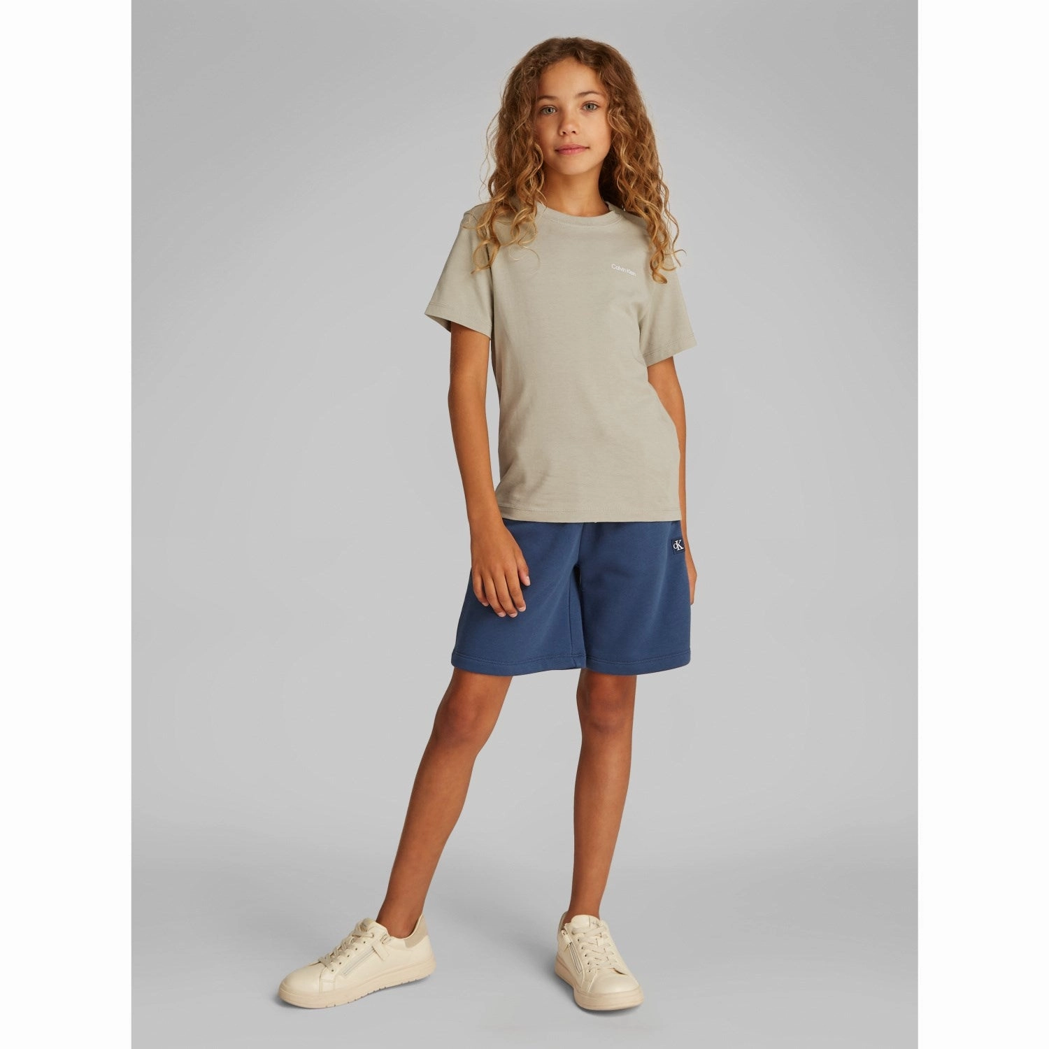 Calvin Klein Laurel Oak Chest Inst.Logo Ss T-Shirt slim fit