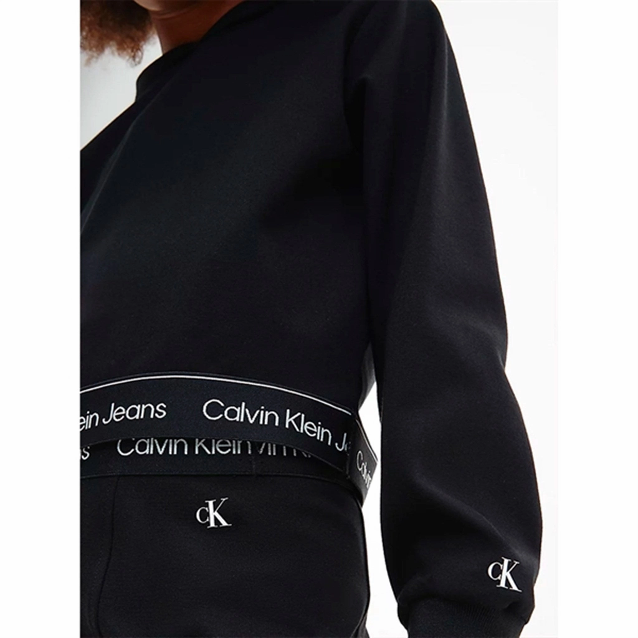 countryside drive Calvin Klein Punto Logo Tape Cropped Hoodie Black
