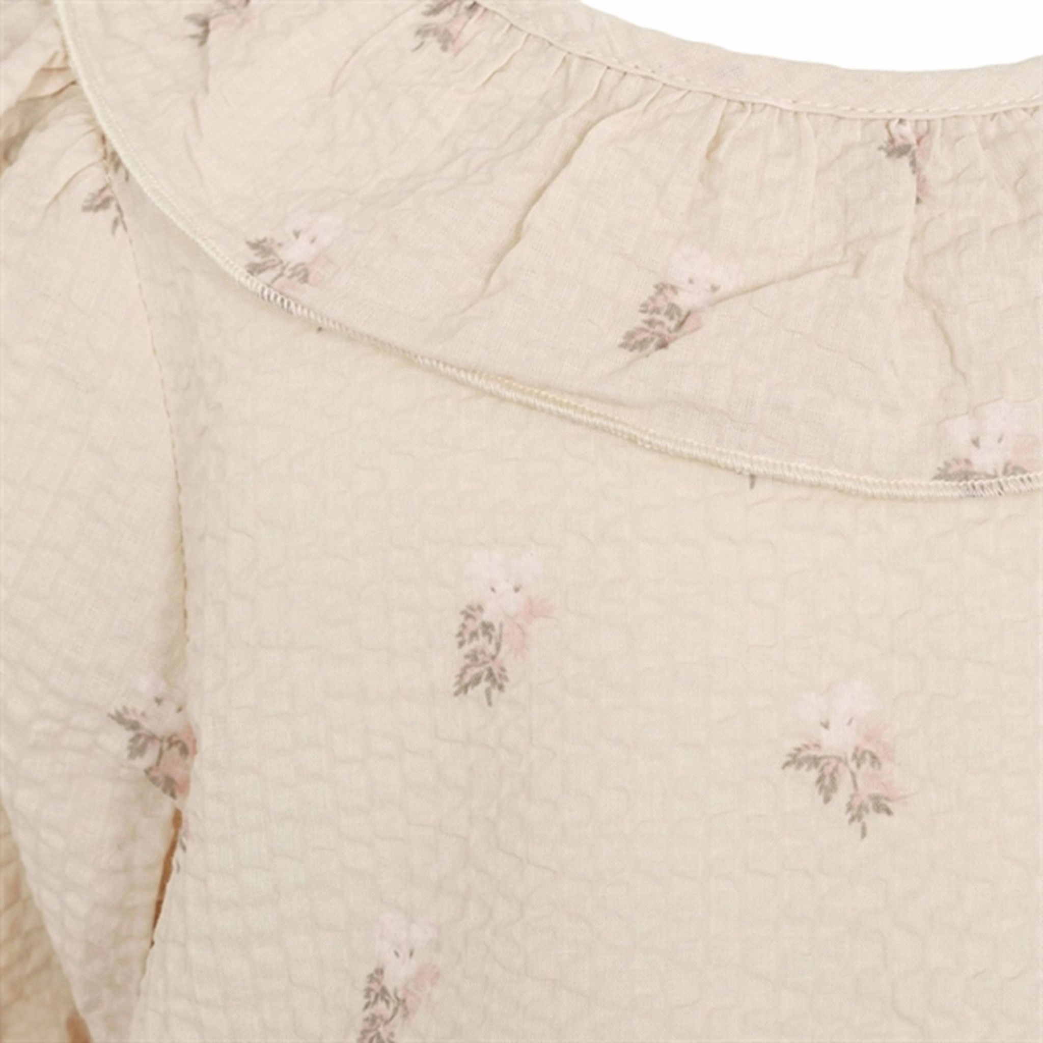 Sofie Schnoor SAND Shirt Gift Idea Bold Print