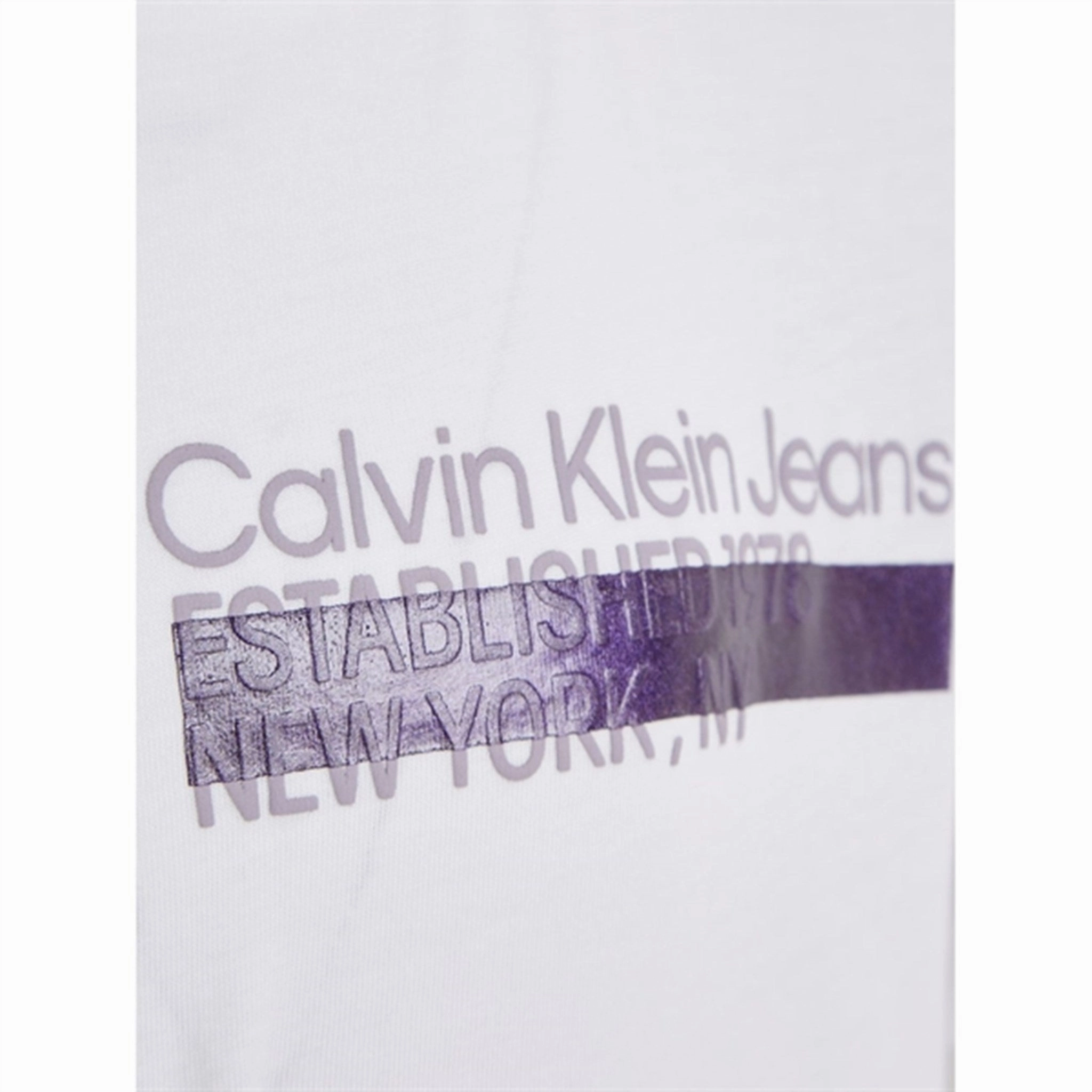 Calvin Klein Hero Mini Logo T-Shirt Bright White City Casual
