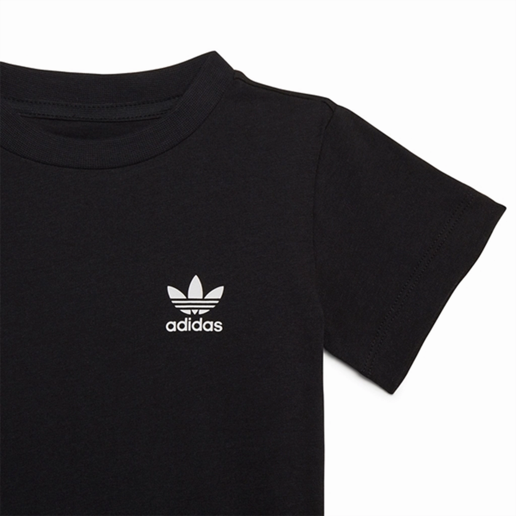 adidas Originals Black T-Shirt Zero Waste Production Circular Knit Construction