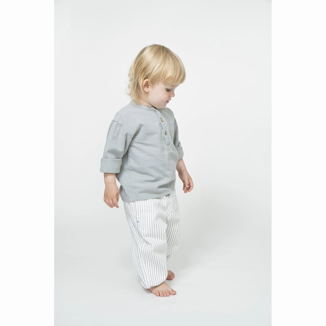 Clean Edge Trim tailored look Sofie Schnoor Dusty Blue Shirt