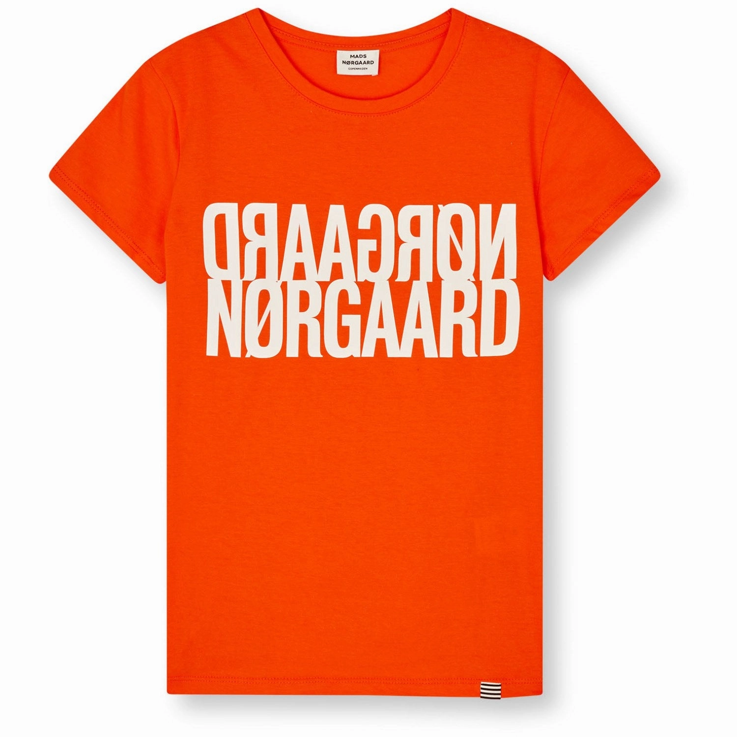 Ergonomic Cut Mads N?rgaar Cherry Tomato Single Organic Tuvina T-Shirt