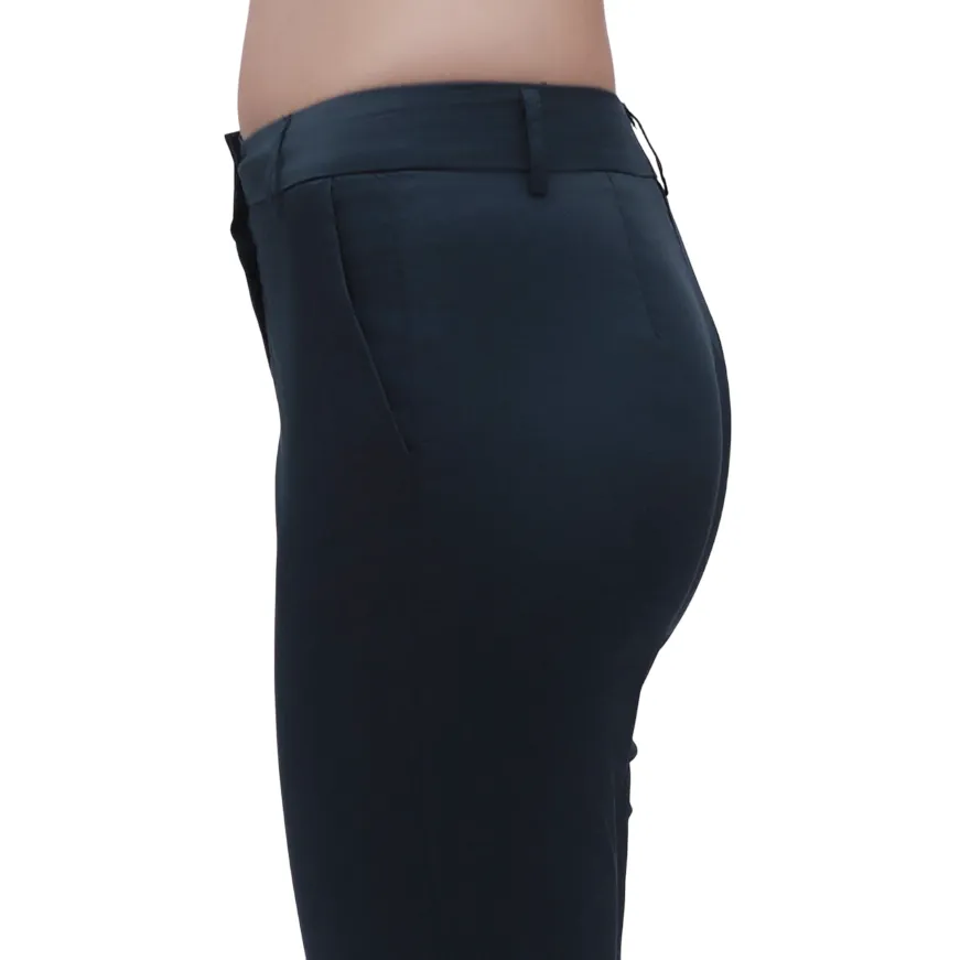 Griffai pantalone capri da donna in tessuto tecnico DGP6305 blu Comfy Design Secure Cuff Design