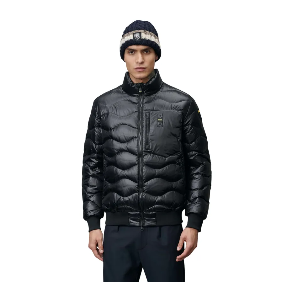 Blauer pumino leggero con taschino e cucitura ad onde Daniel 25SBLUC03013-006719 nero Laser Cut Vents