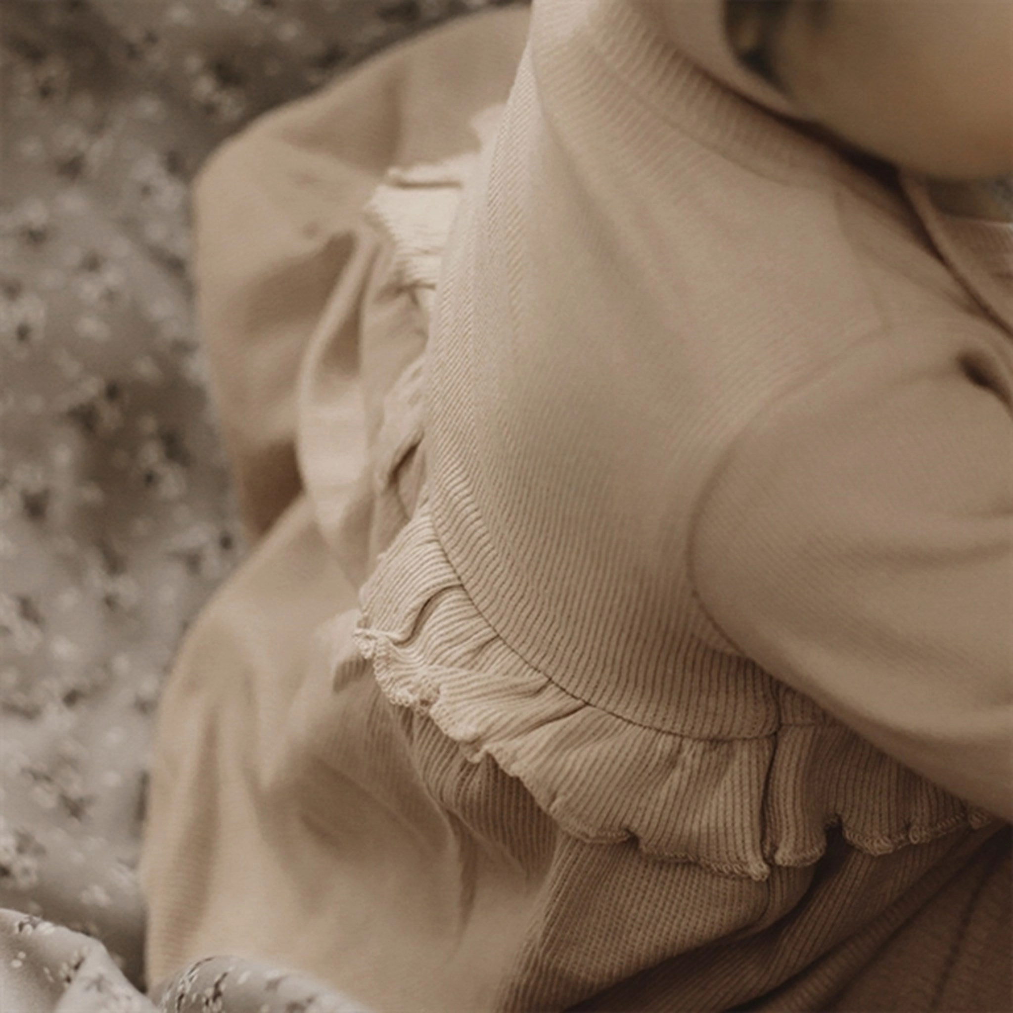 That's Mine Light Brown Melange Wella Tunic Calm Grace