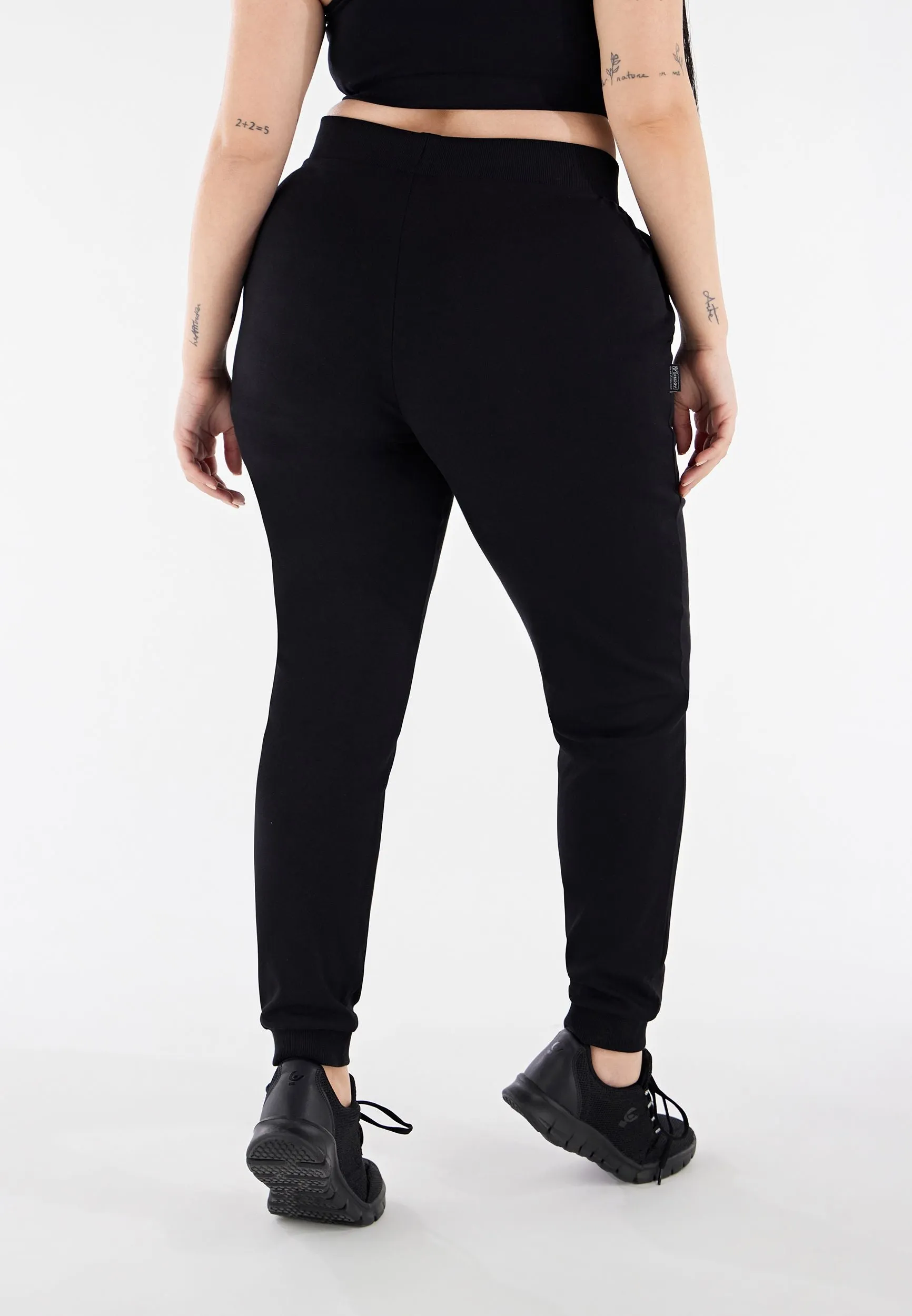 AntiSlip Grip low-carbon Freddy pantalone sportivo in interlock  con stampa in argento e fondo con polsino S3WBCP8 N black