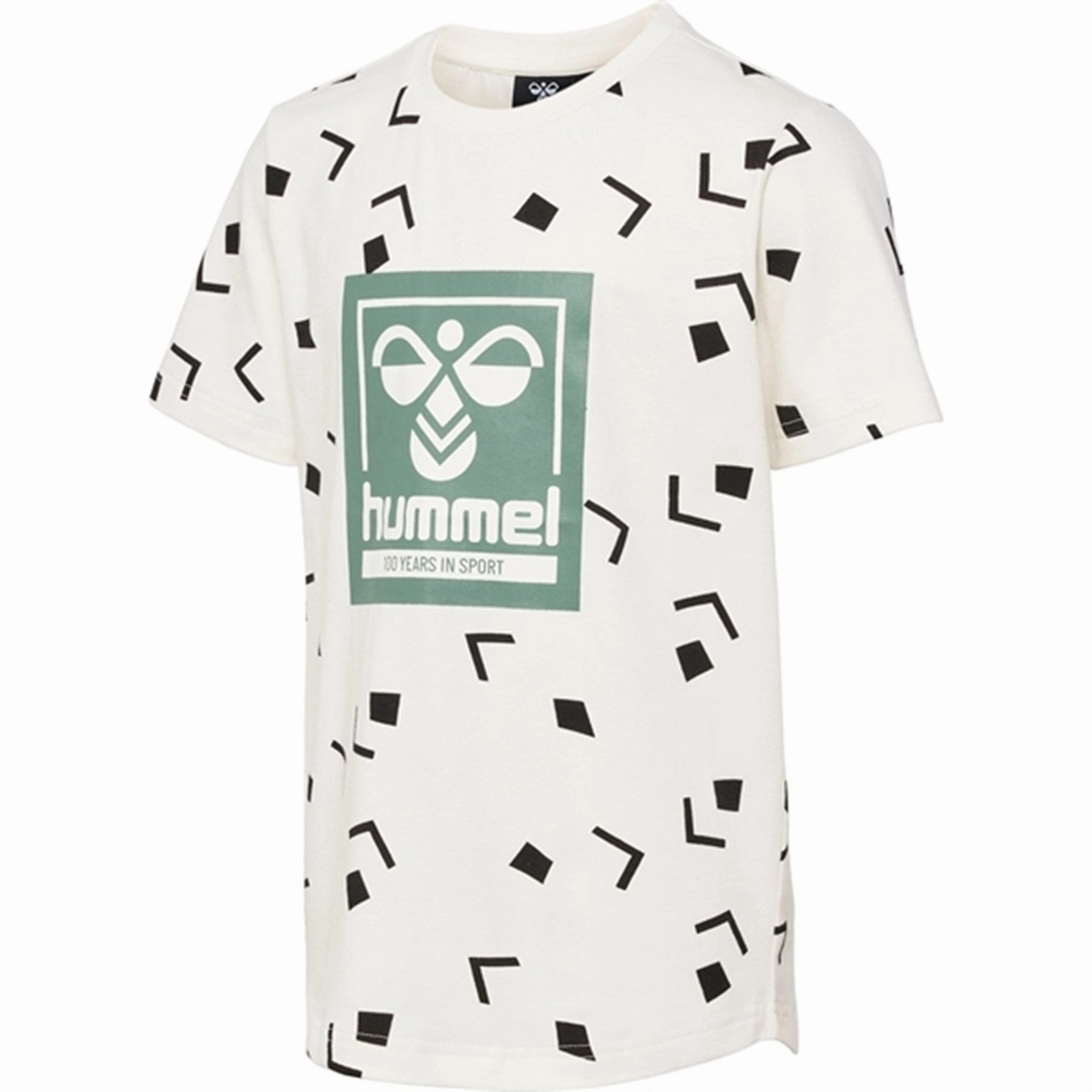 Daily Outfit Layered Shoulder Design Hummel Marshmallow Eli T-shirt