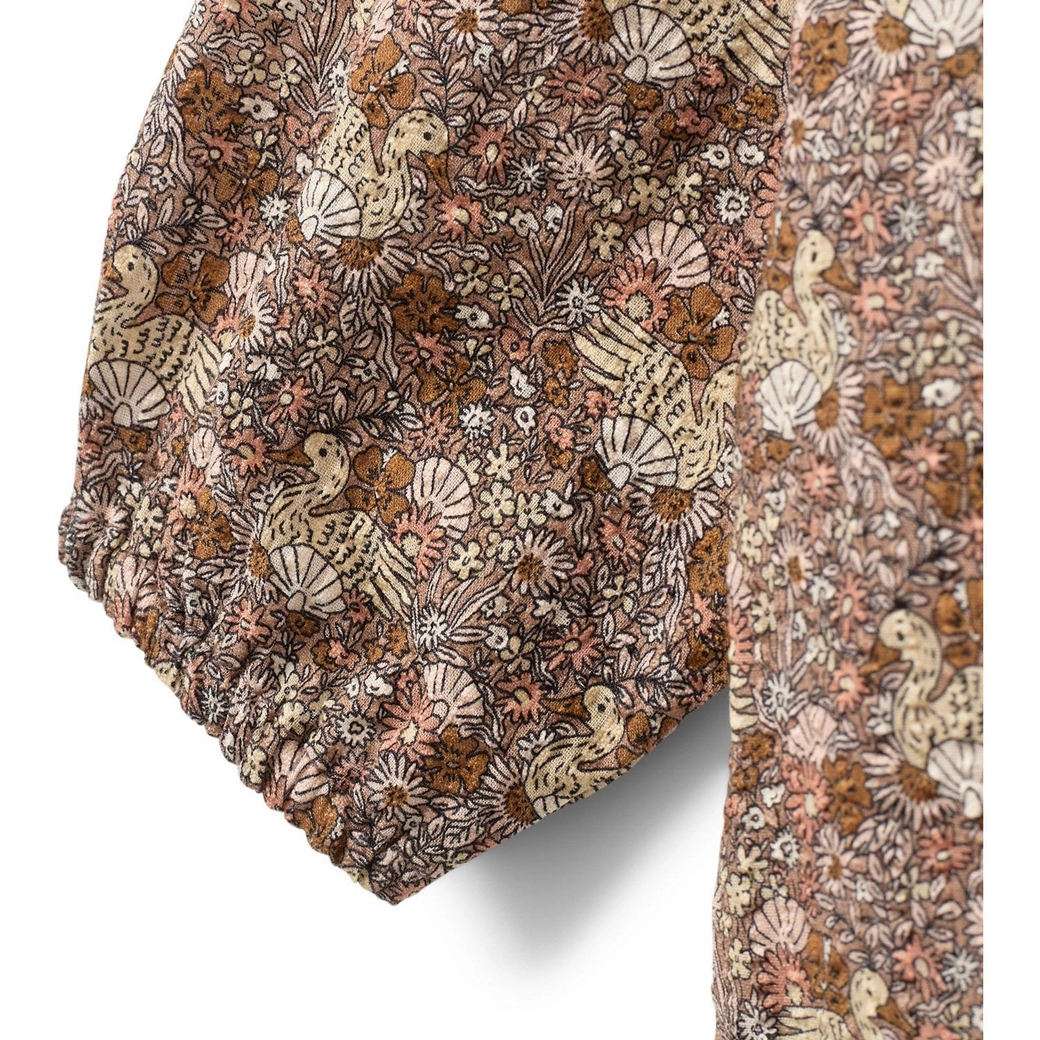 Non Chafe Seams Static Dissipating Fiber Sofie Schnoor Brown KristaSB Blouse