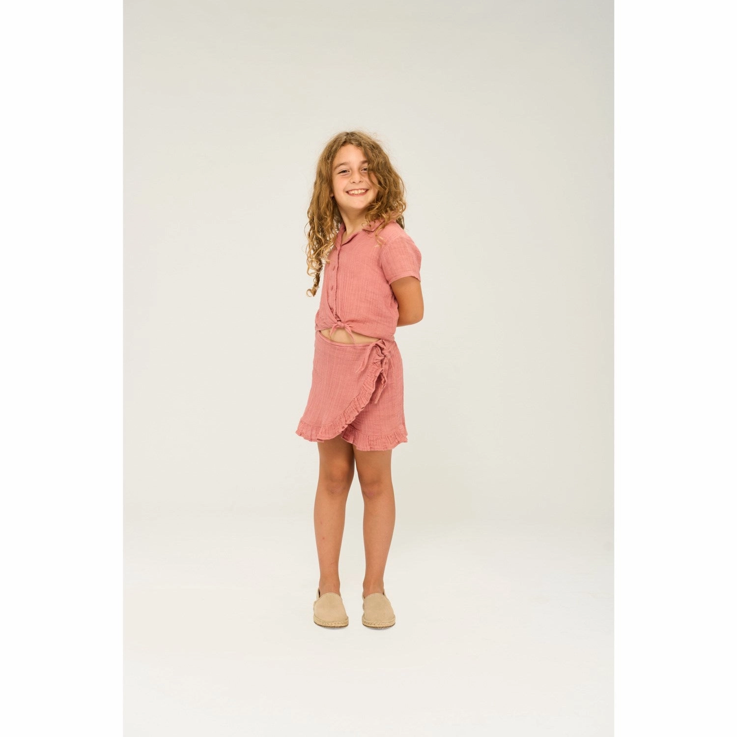 Weekend Style Low Maintenance The New Old Rose Oriella Shirt