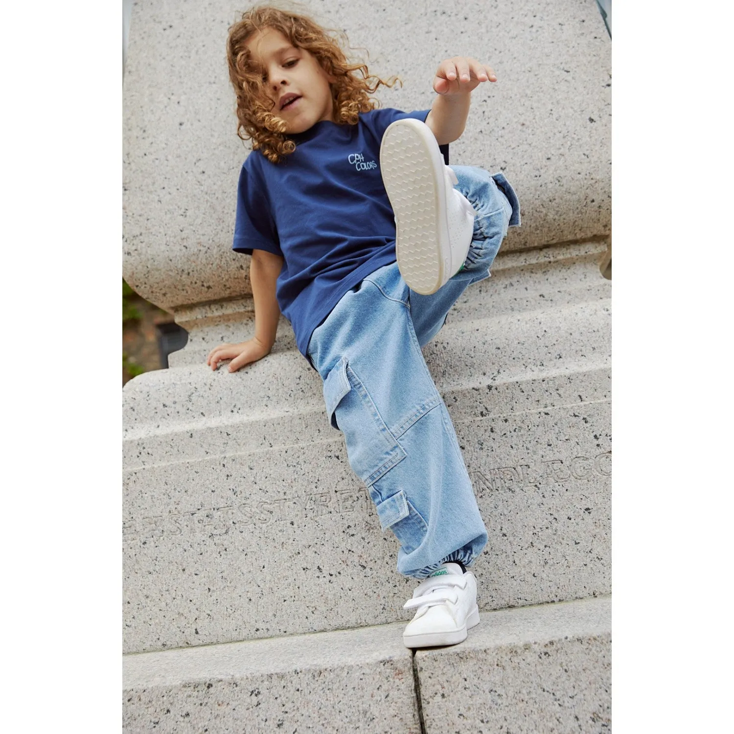 COPENHAGEN COLORS Lt Blue Indigo Washed Organic Cargo Denim Pants Waterless Wash Technology