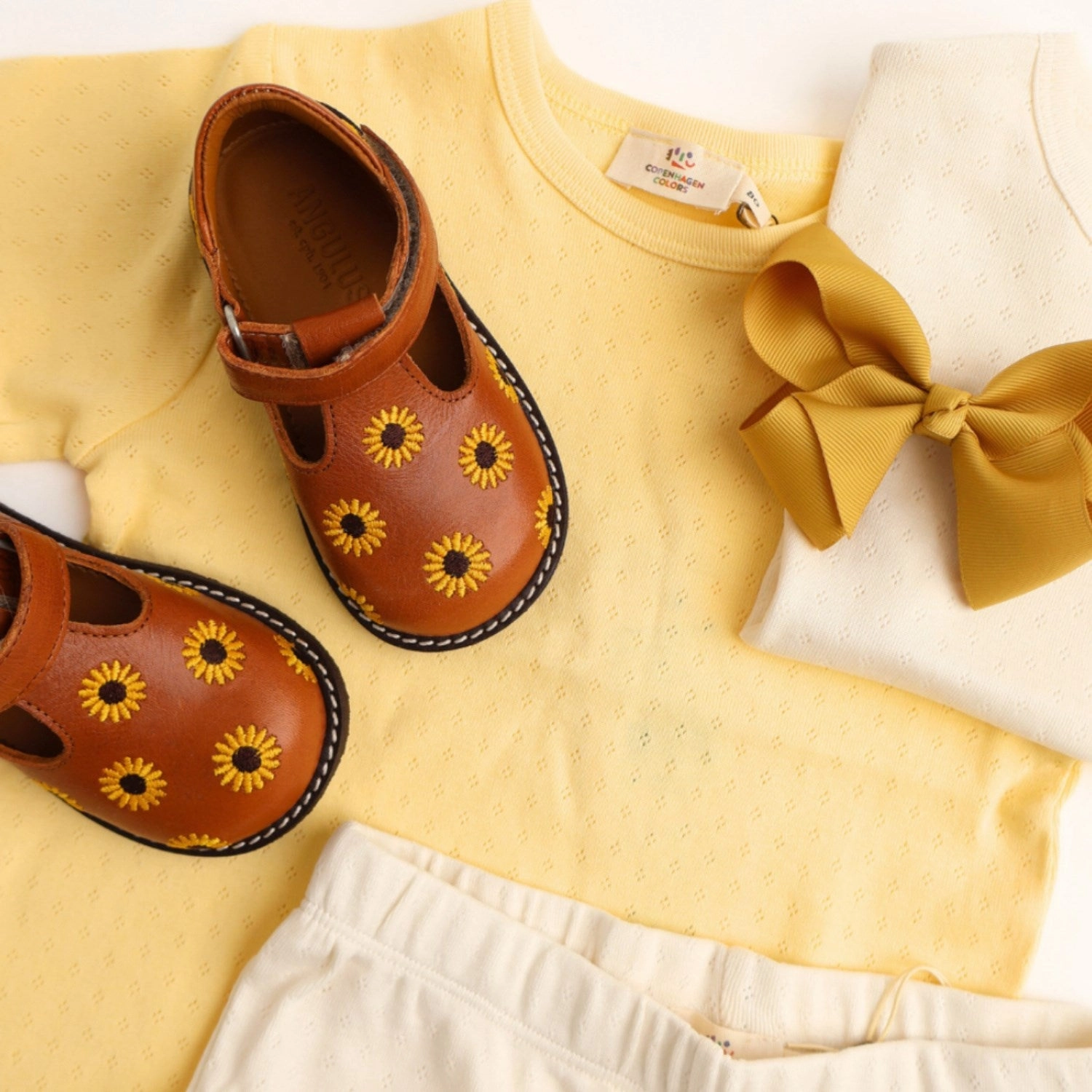 COPENHAGEN COLORS Lt Yellow Summer Pointelle T-Shirt Ss Heavyweight Weave