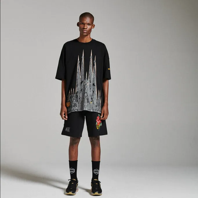 Casual All-Day Anti Static Treatment Dolly Noire maglietta manica corta BENCH Sagrada Familia Tee ts104-tb-01 nero