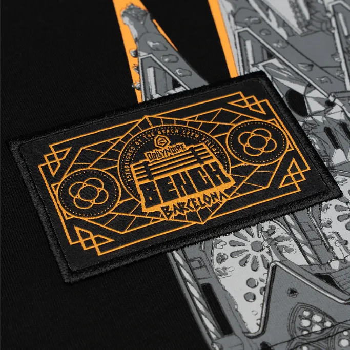 Active Look Dolly Noire maglietta manica corta BENCH Sagrada Familia Tee ts104-tb-01 nero