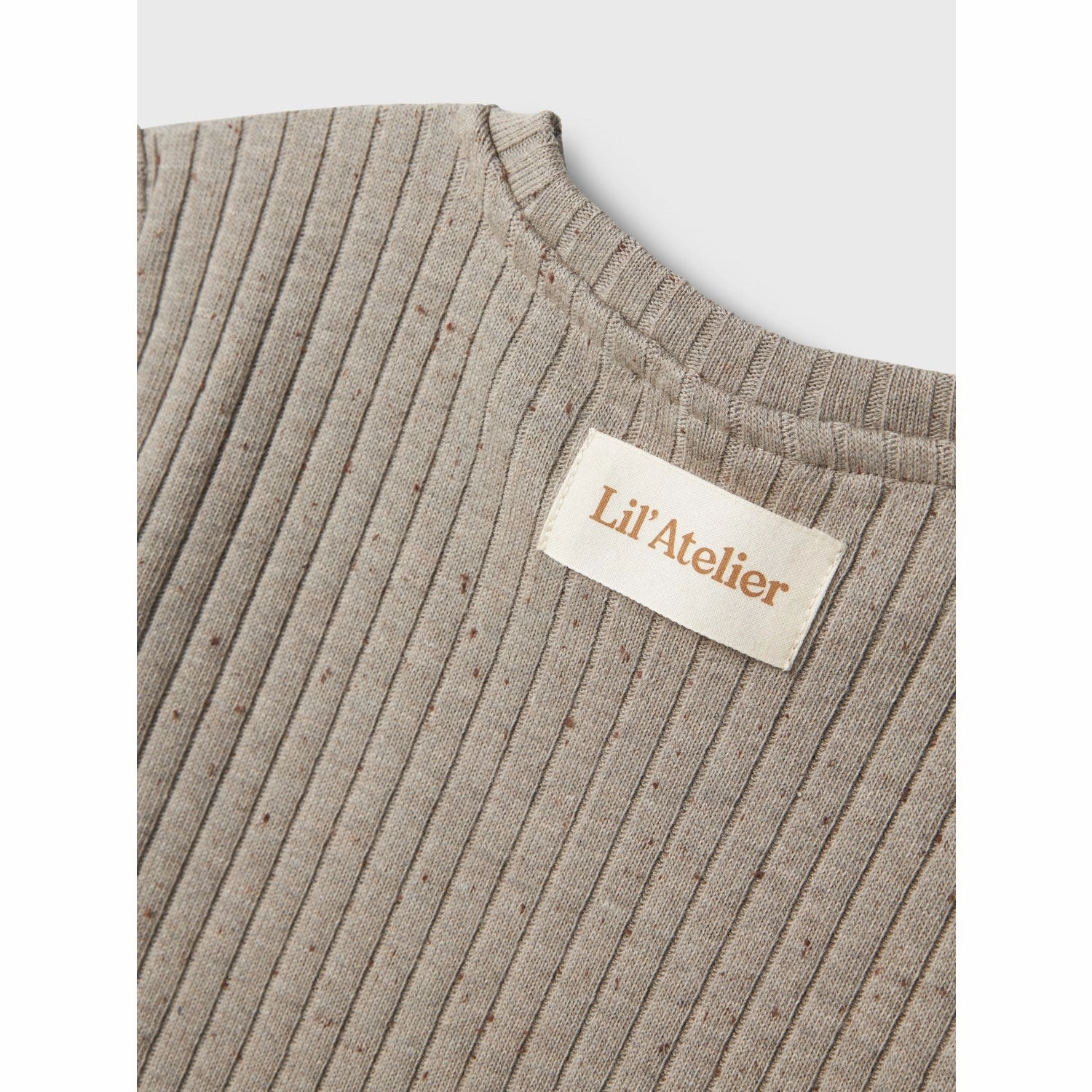 Everyday Look Wear Lil'Atelier Mourning Dove Omilo Loose T-Shirt