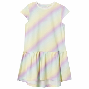 sweet moment Social Charm Name it White Alyssum Rainbow AOP Vigga Dress