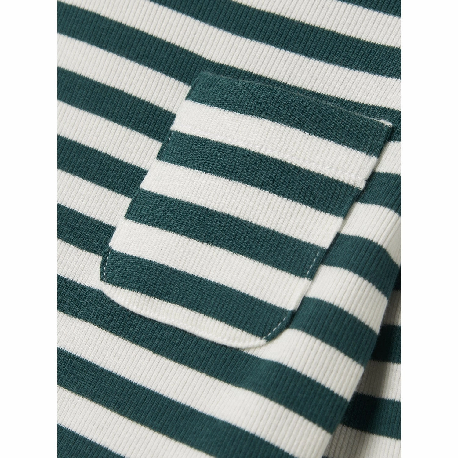 Trend-Driven Athleisure Wear Name It Forest Biome Cloud Dancer Dekab Slim Blouse