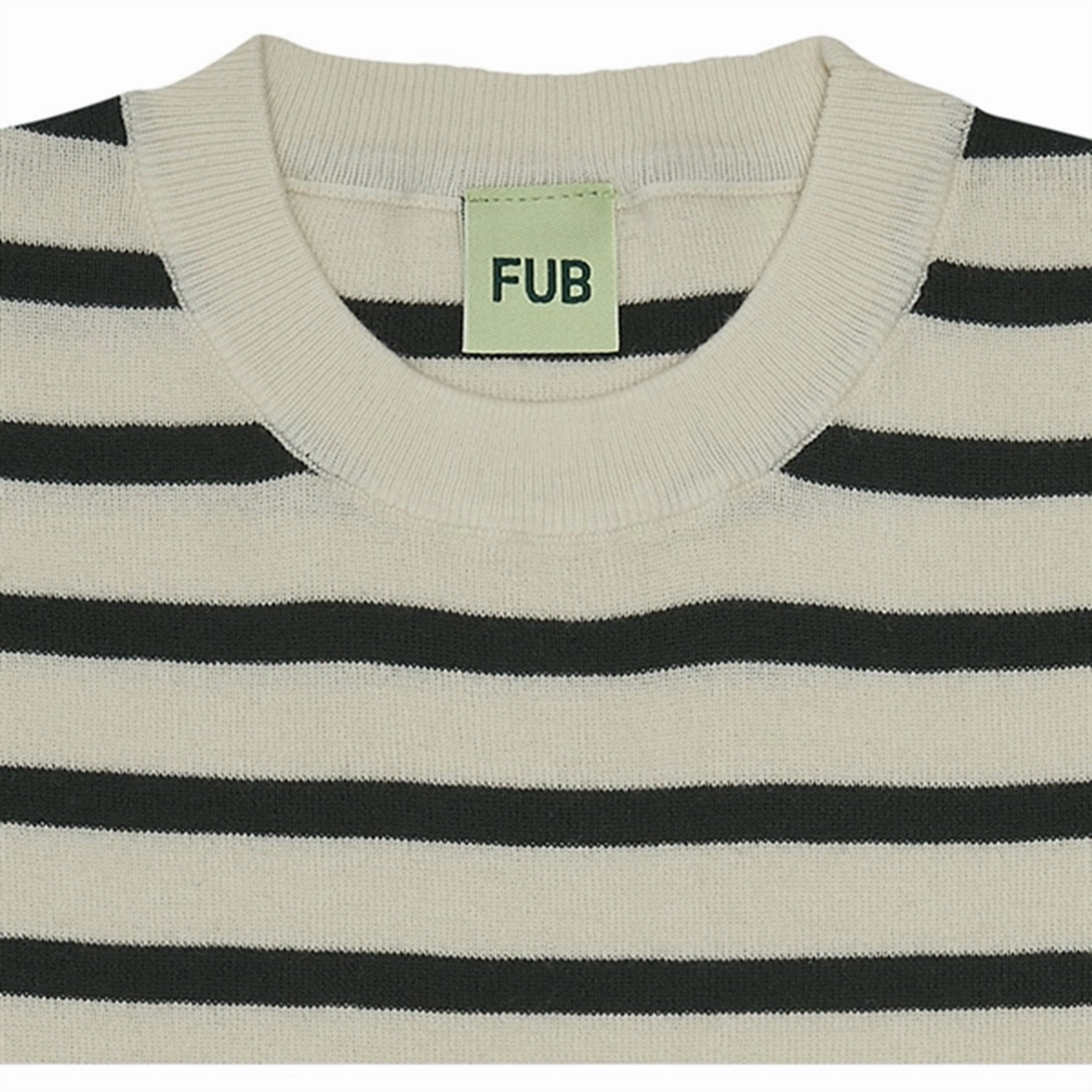 Minimalist Design FUB Oversized T-Shirt Ecru/Deep Green