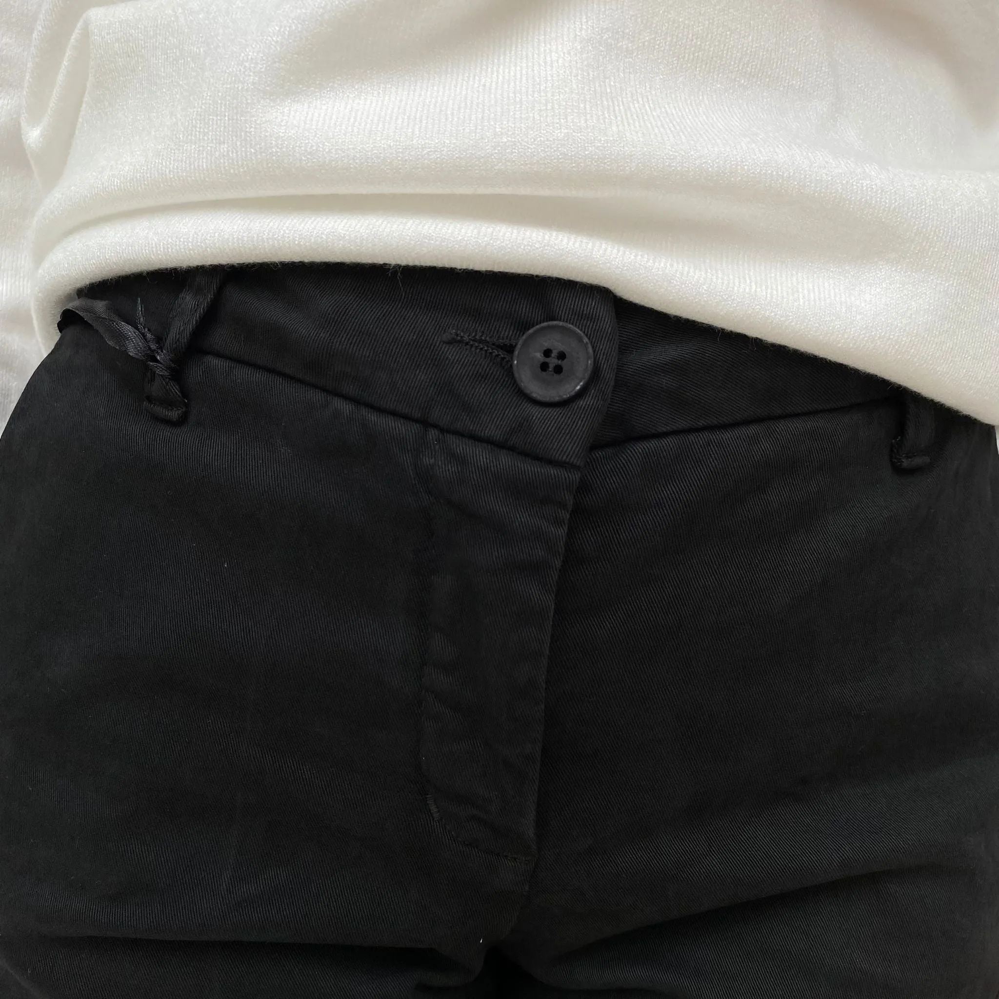 Griffai pantalone capri da donna in gabardina DGF4703 nero Multipurpose Design