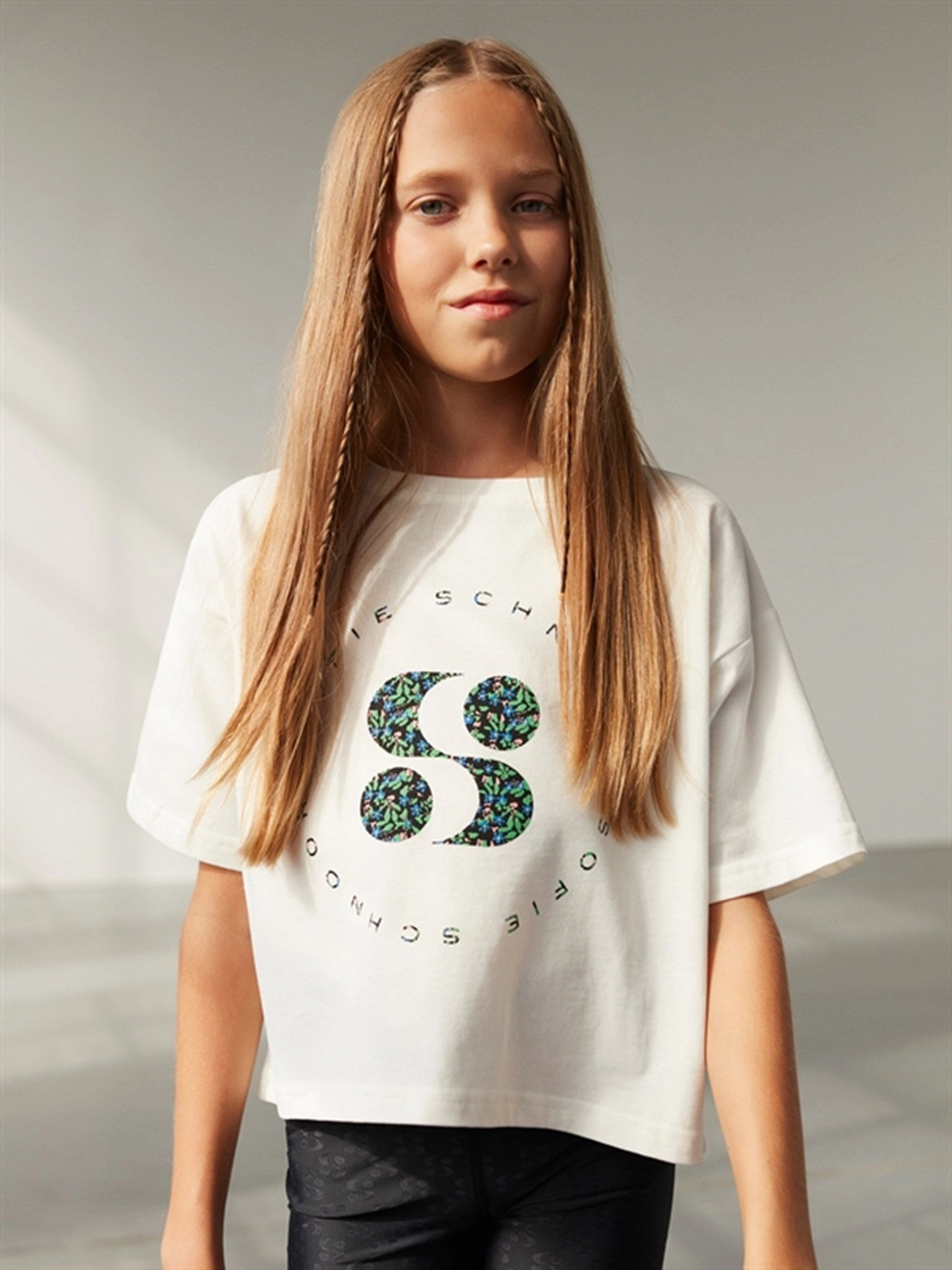 suitable for all genders Sofie Schnoor T-Shirt Snow White