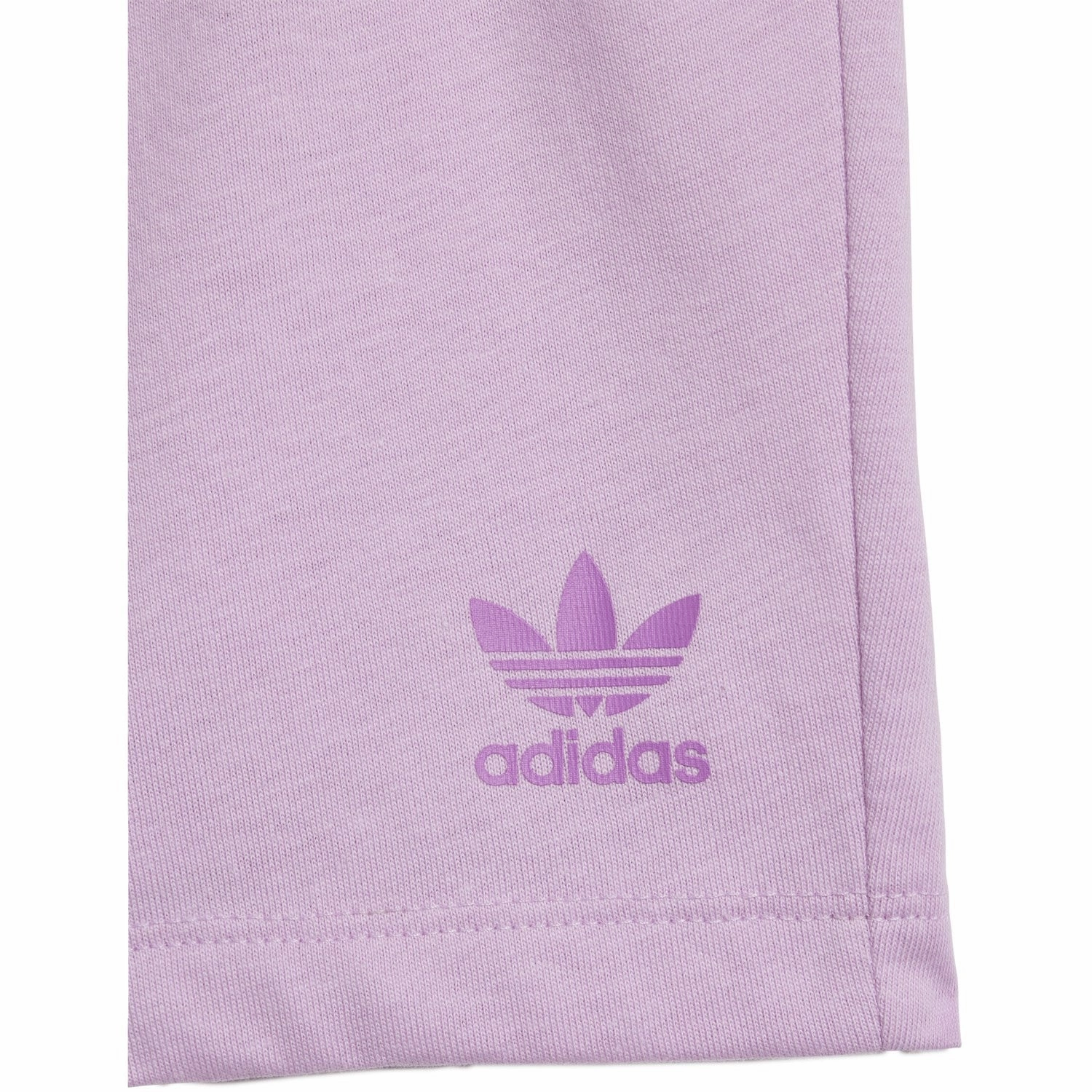 adidas Originals Blilil Shorts Tee Set Fashion-Forward Look