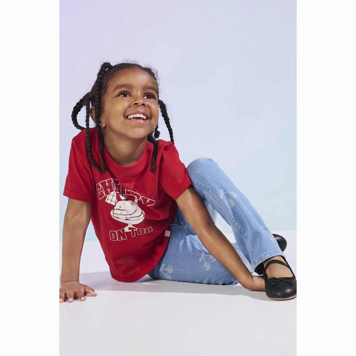 Kids ONLY MINI Equestrian Red Varsity Kmgcandy Life S/S Reg Printed Tee Jrs Airflow Mesh Panels Hypoallergenic Textile