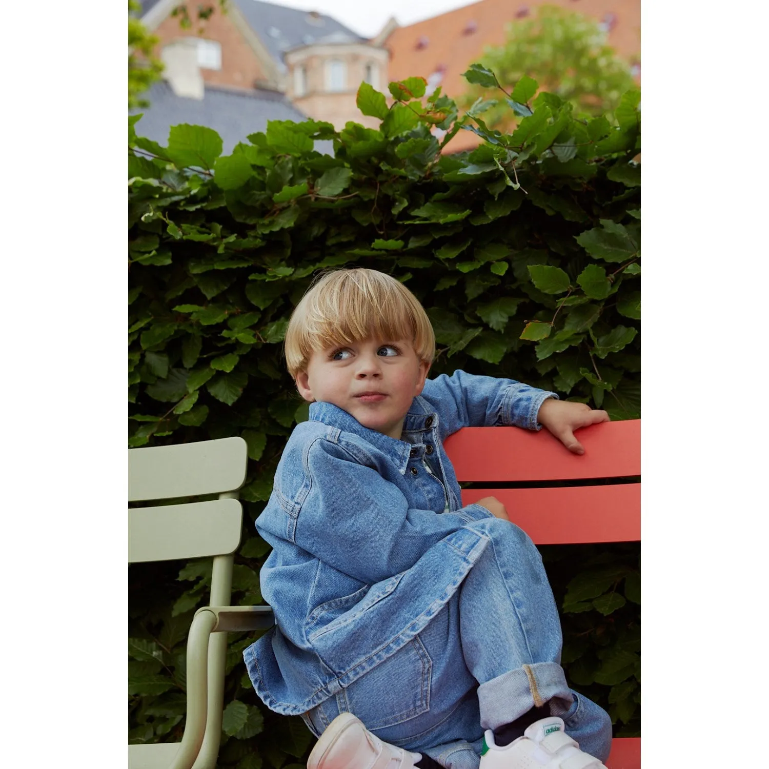Anywhere Fit Minimalist Trendy Everyday COPENHAGEN COLORS Lt Blue Indigo Washed Organic Junior Jeans, Reugular Fit