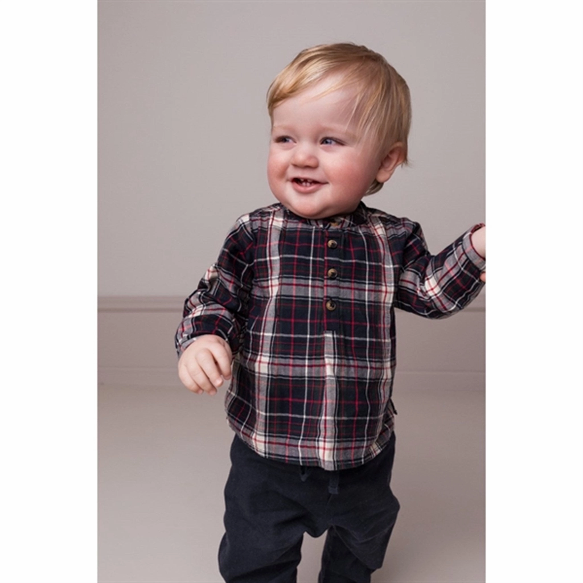 Microfiber Material Flexible Mobility MarMar Holiday Check Totoro Shirt