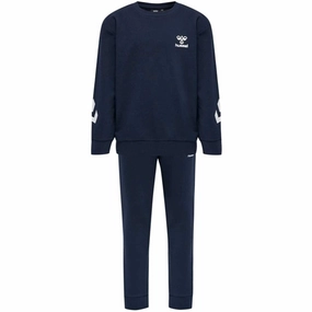 Hummel Black Iris Venti Tracksuit Wrinkle-Resistant Sport-Ready Apparel