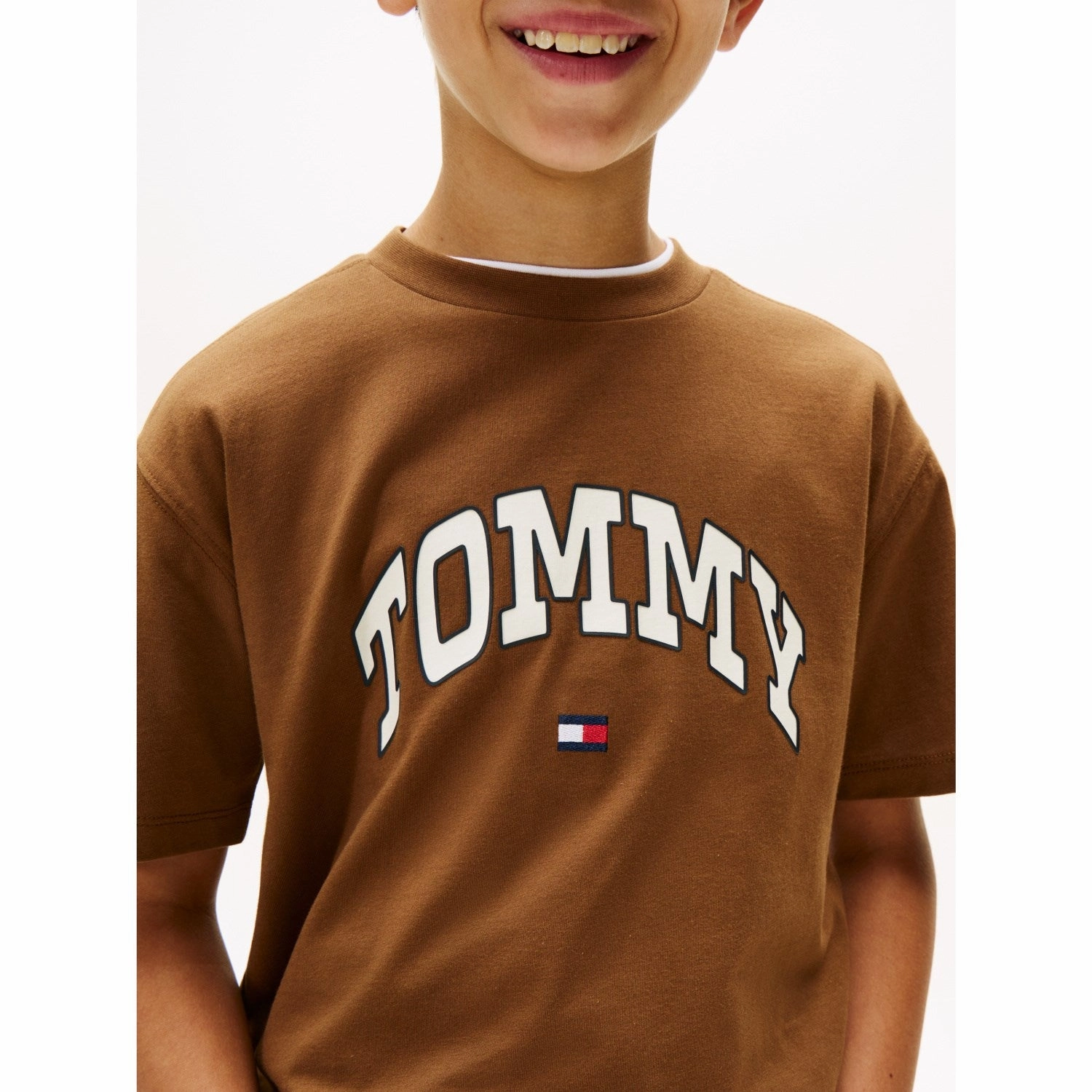 Tommy Hilfiger Pecan Nut Varsity Raised Print Tee Ss Seamless Edging