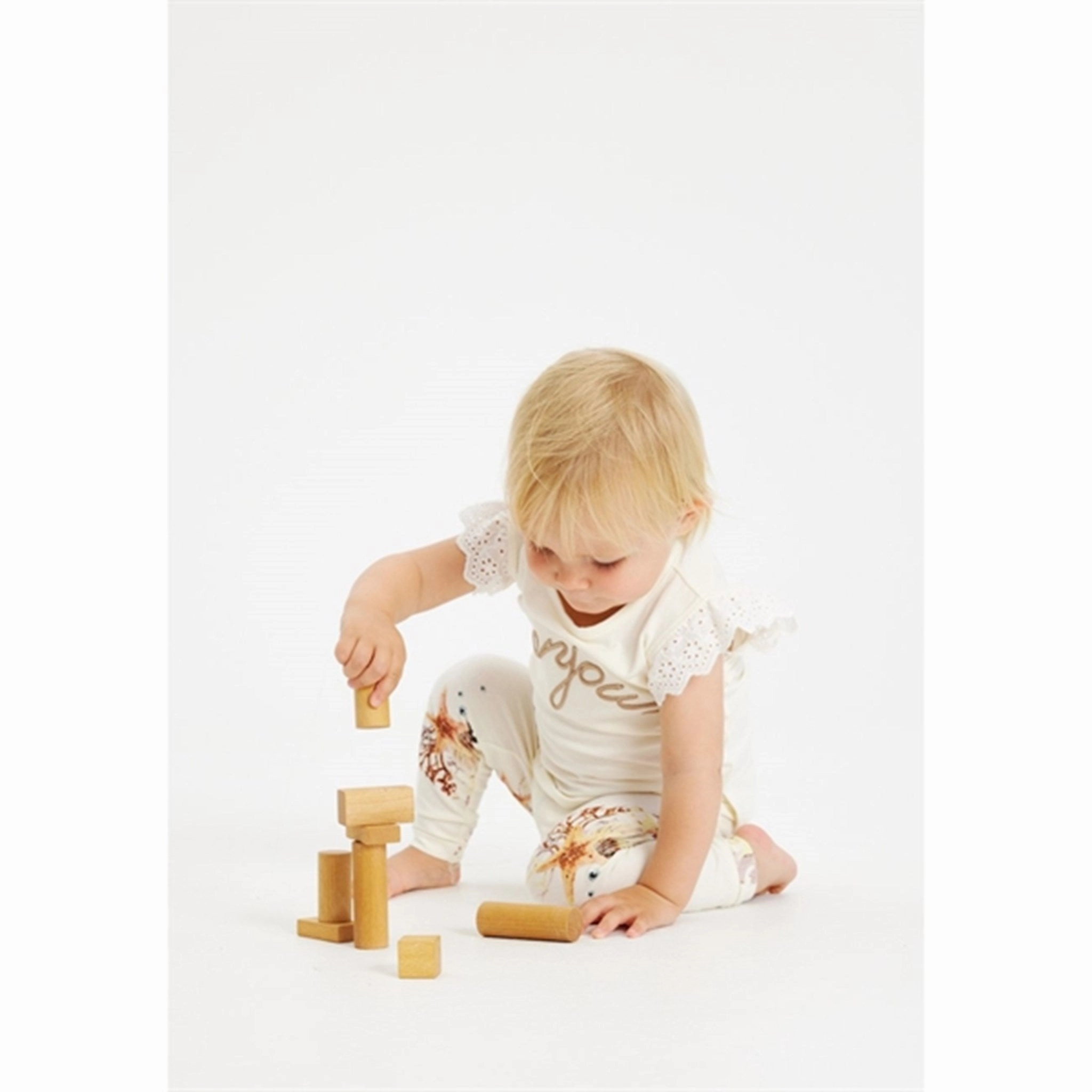 THE NEW Siblings White Swan Goa Blouse Anti Odor Treatment Travel Essential