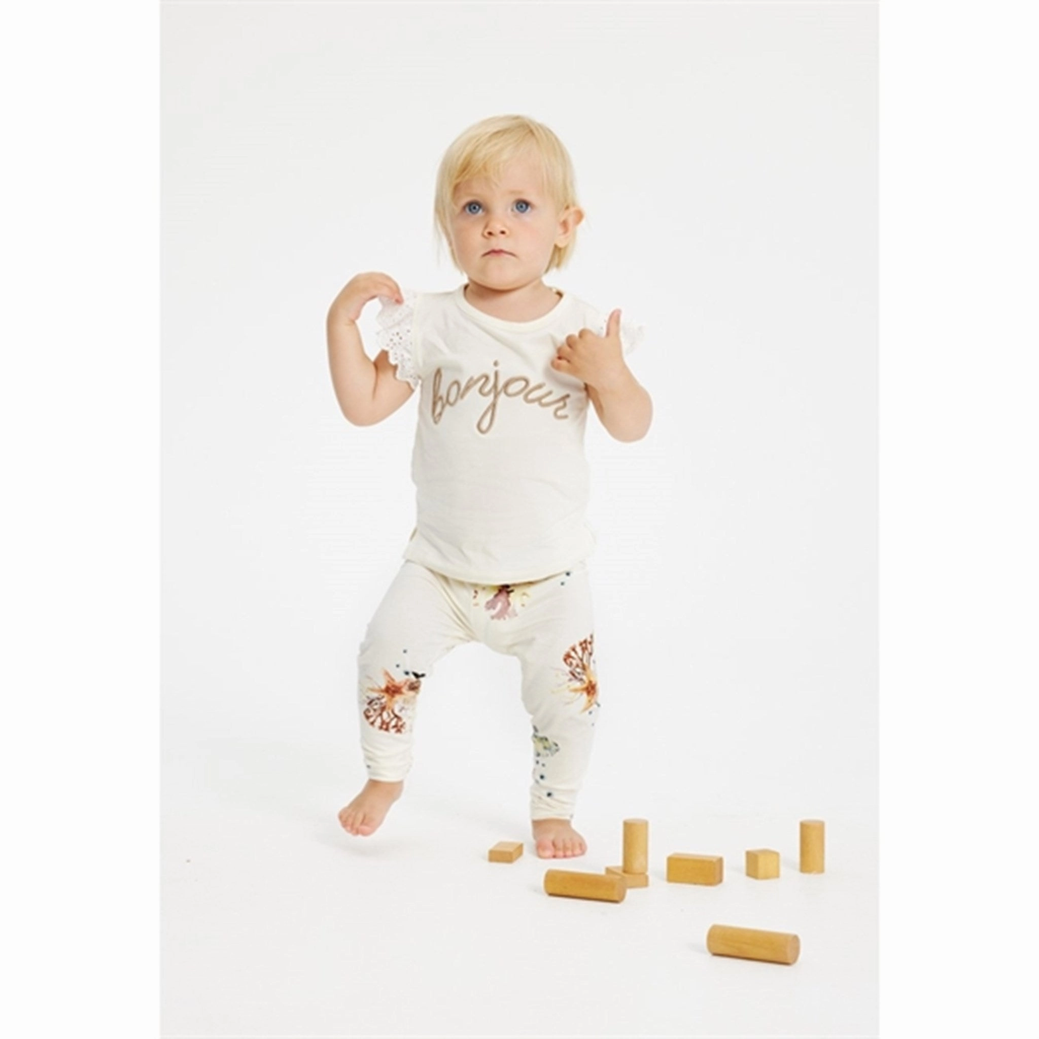 THE NEW Siblings White Swan Goa Blouse Quick Dry Technology Timeless Classic