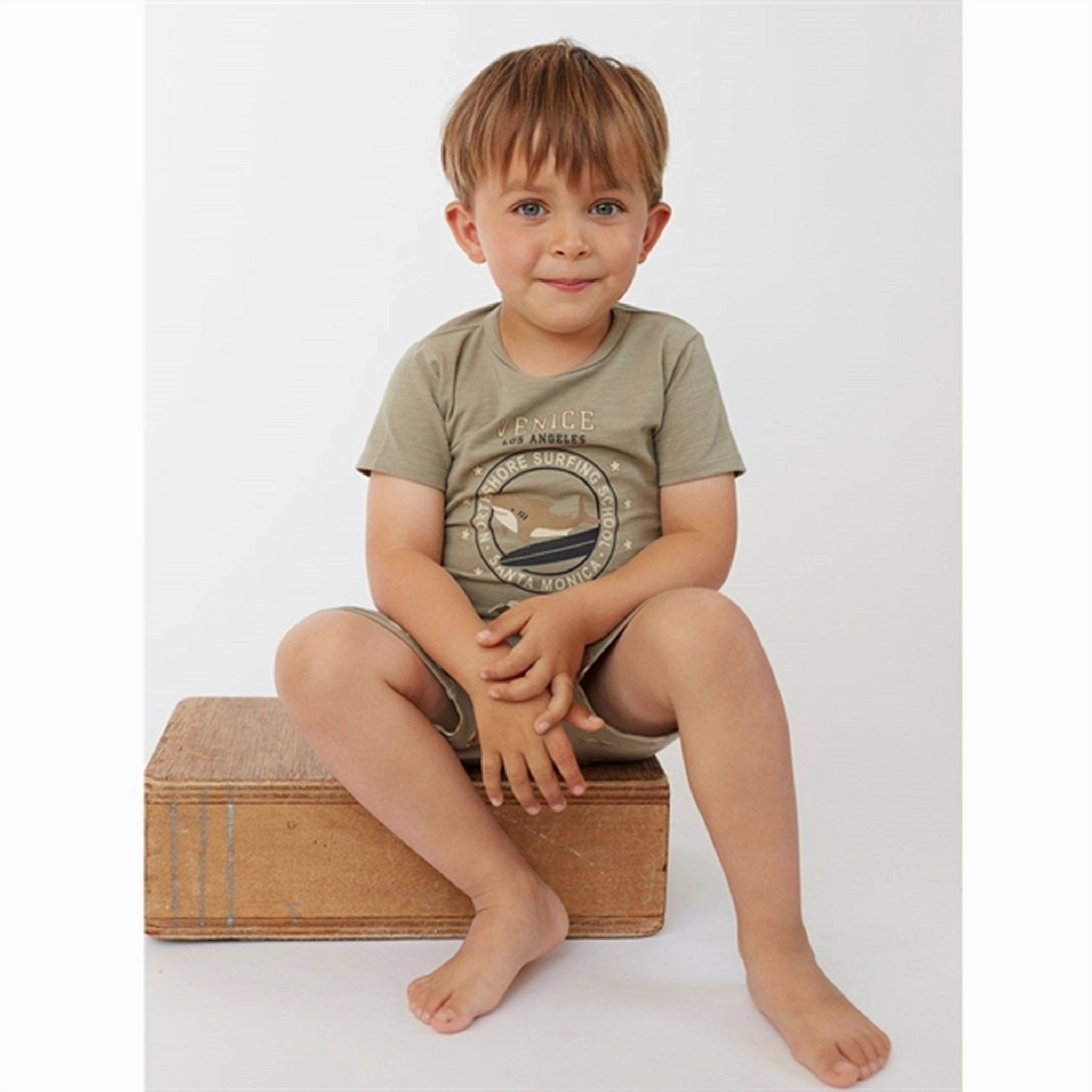 Sofie Schnoor Dusty Green T-shirt Stylish piece Comfortable Stretch