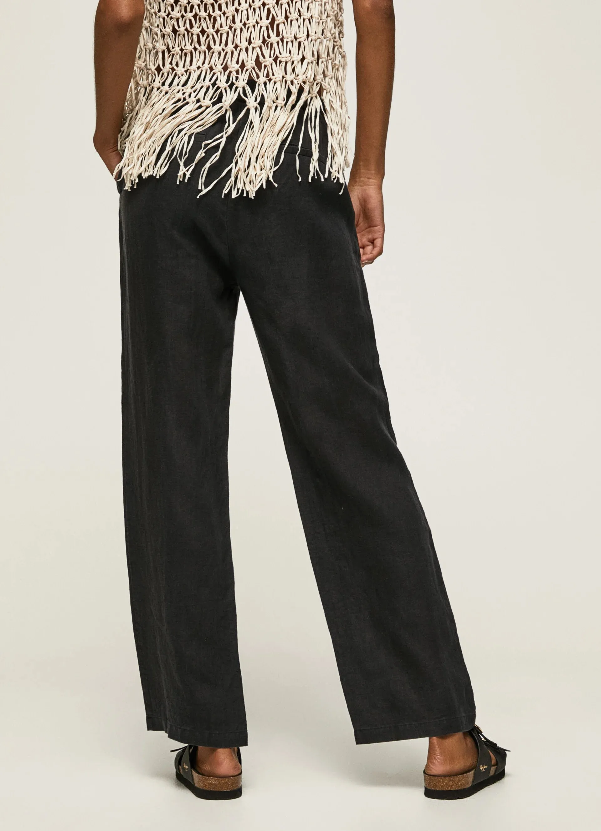 Pepe Jeans Pantalone casual Dritto in tessuto fluido PL211600 999 black Relaxed Fit Design Snag Proof Fabric